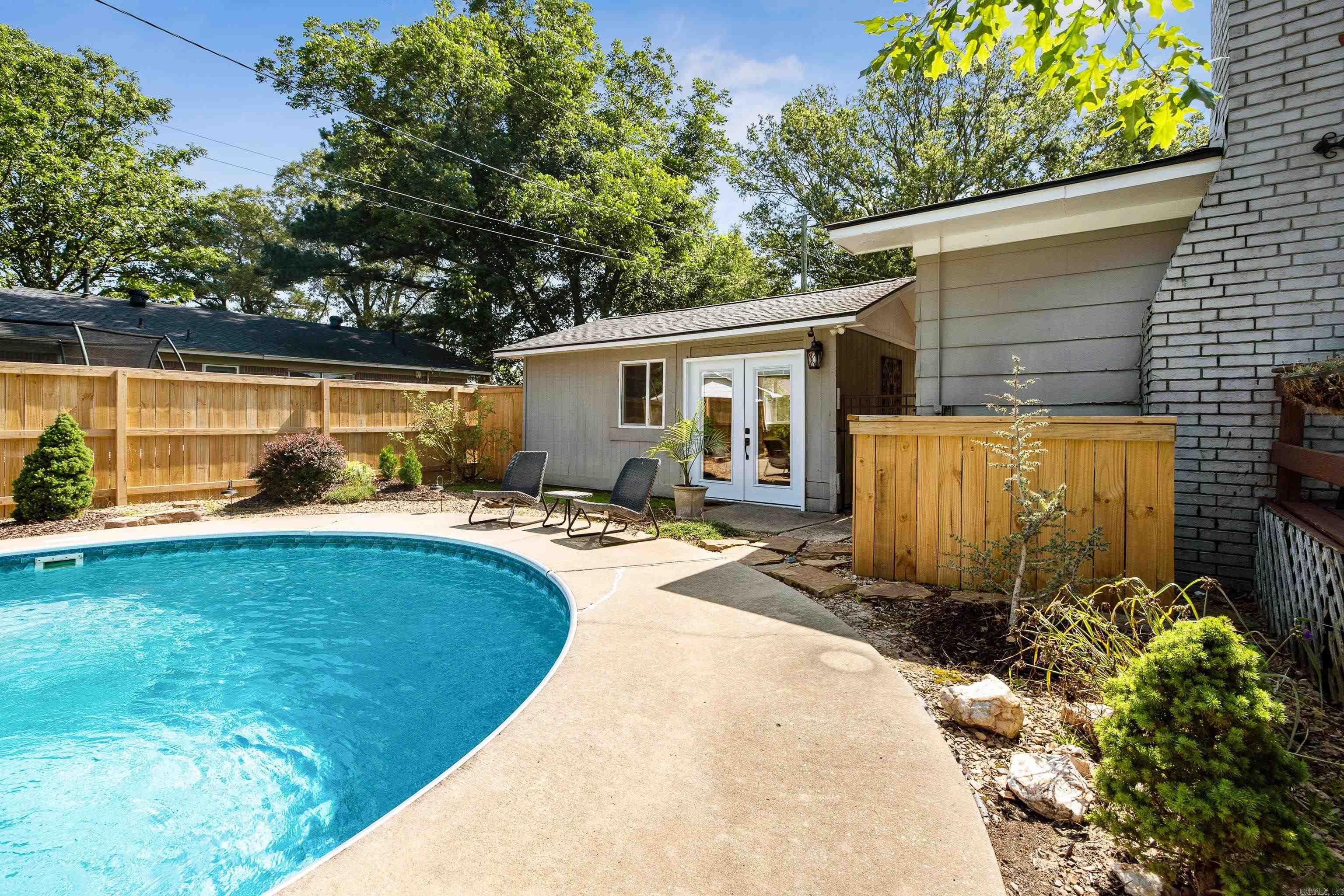 KETCHUM & MELTON - Residential