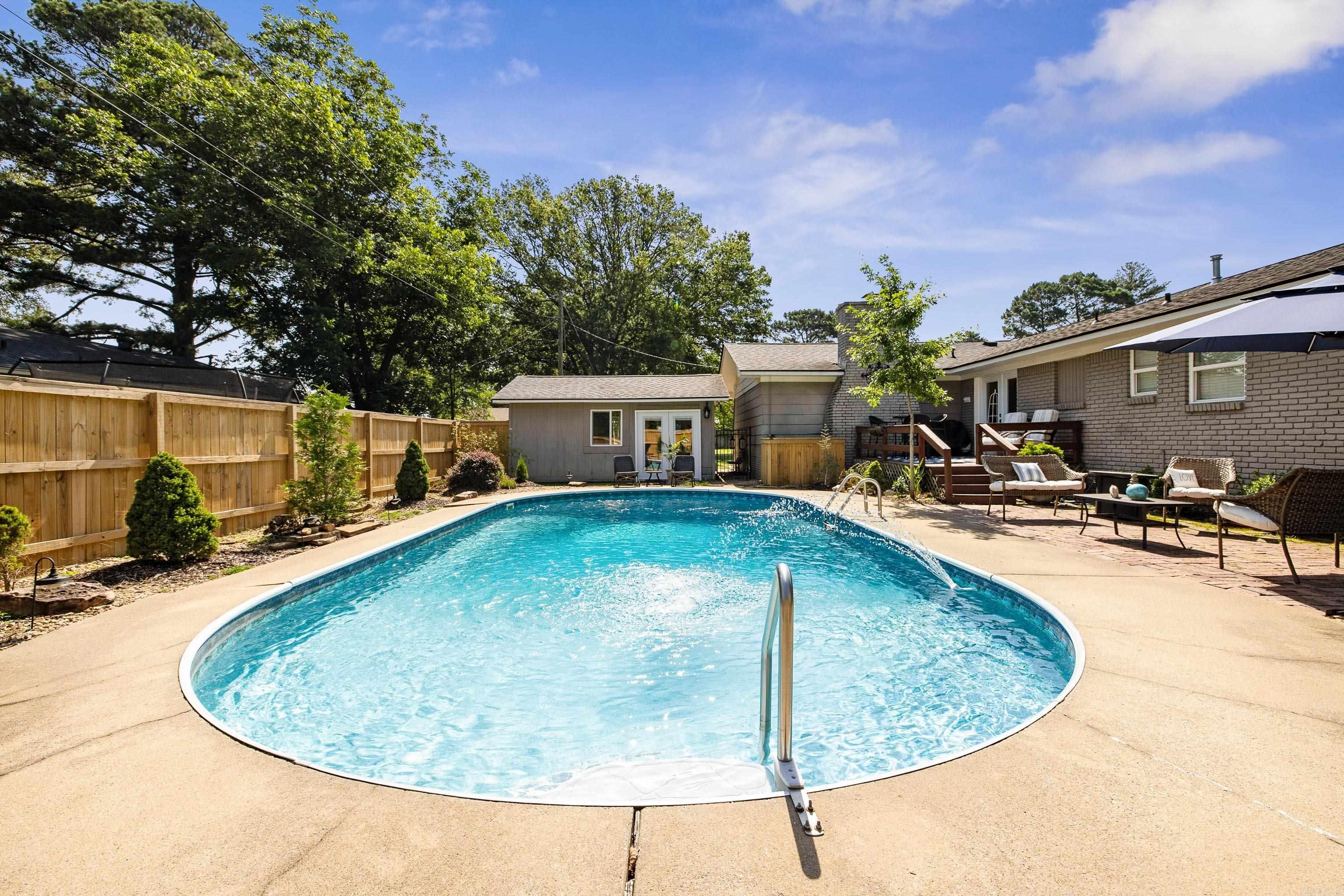 KETCHUM & MELTON - Residential