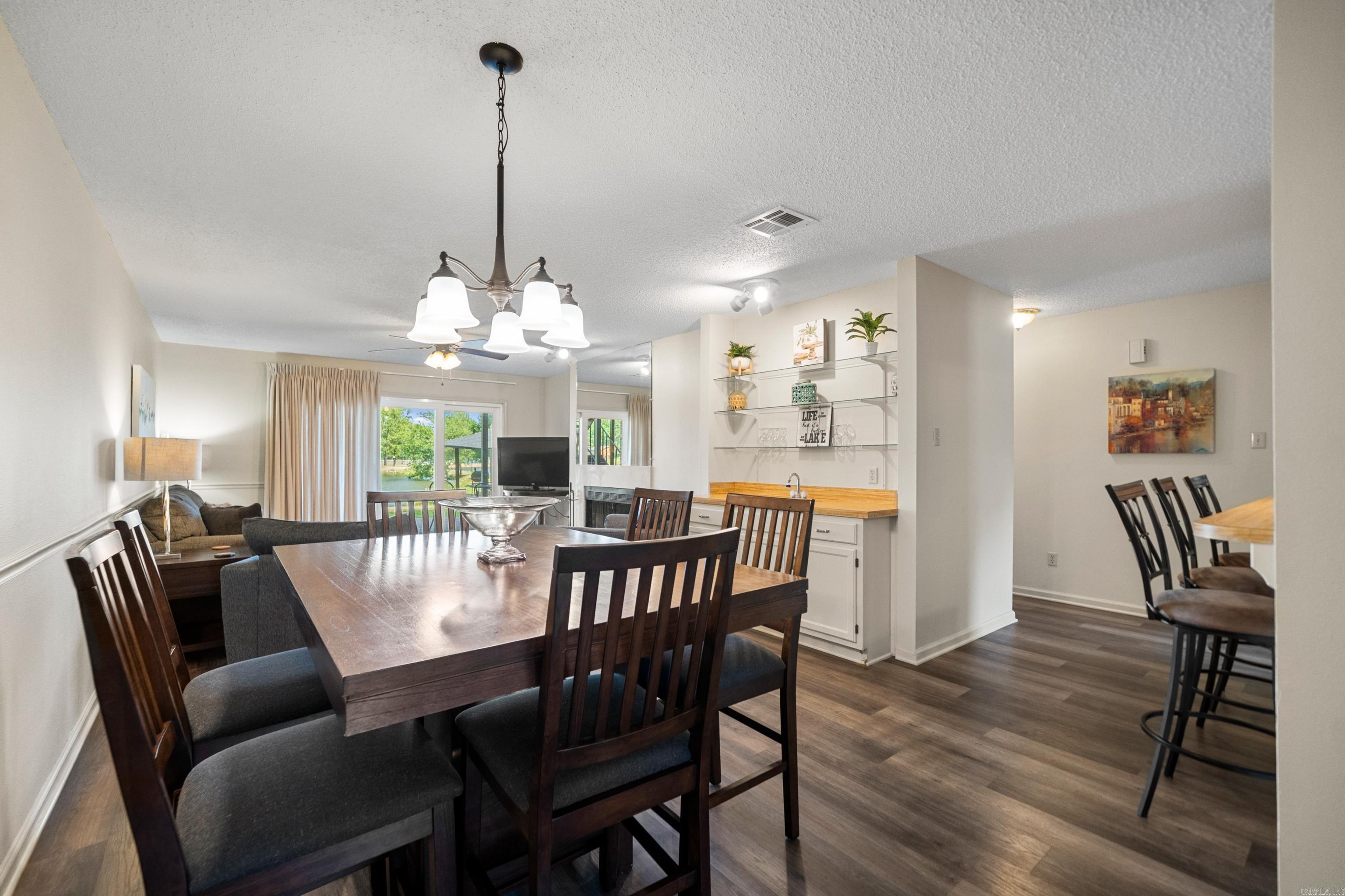 EMERALD ISLE HPR - Residential