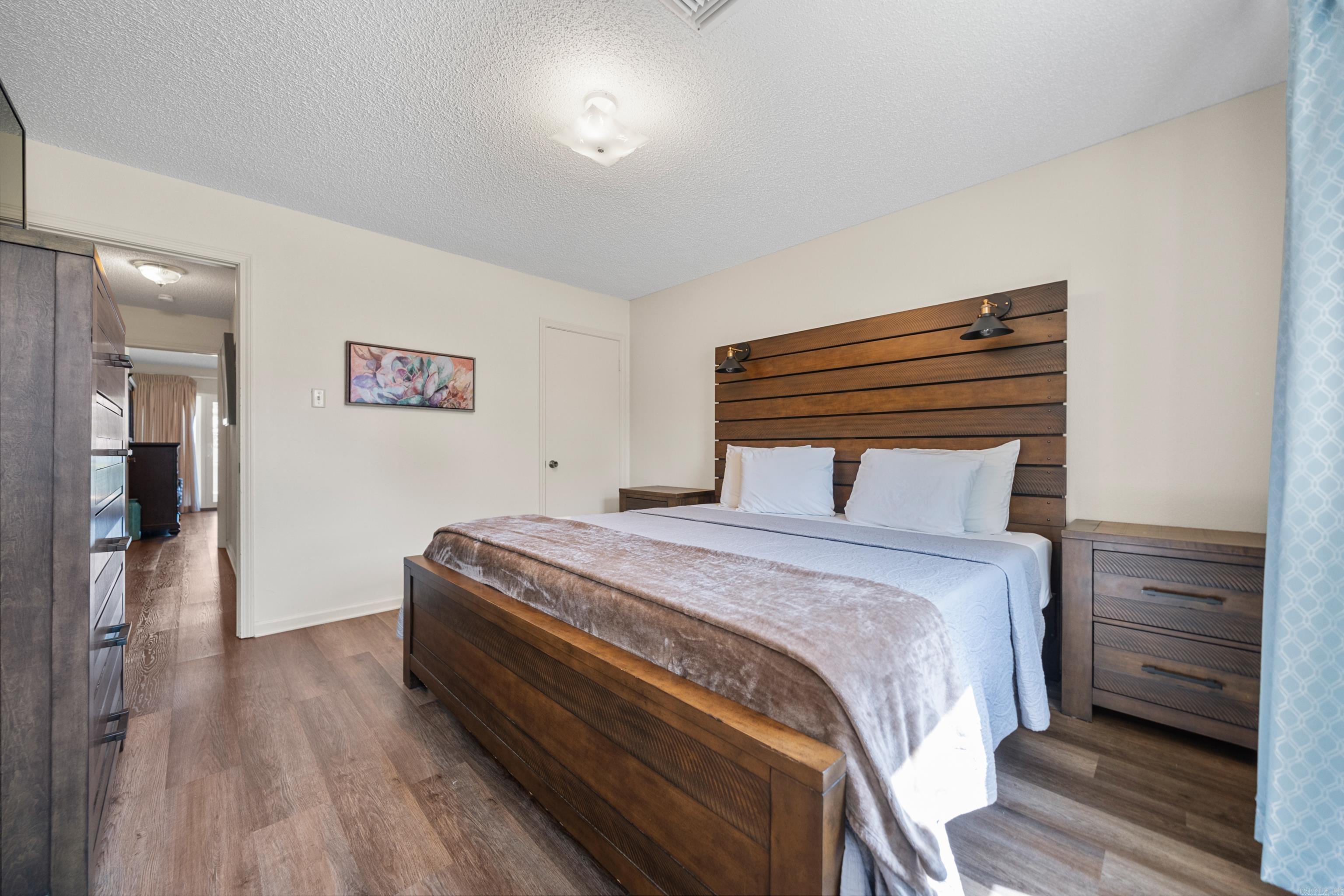 EMERALD ISLE HPR - Residential