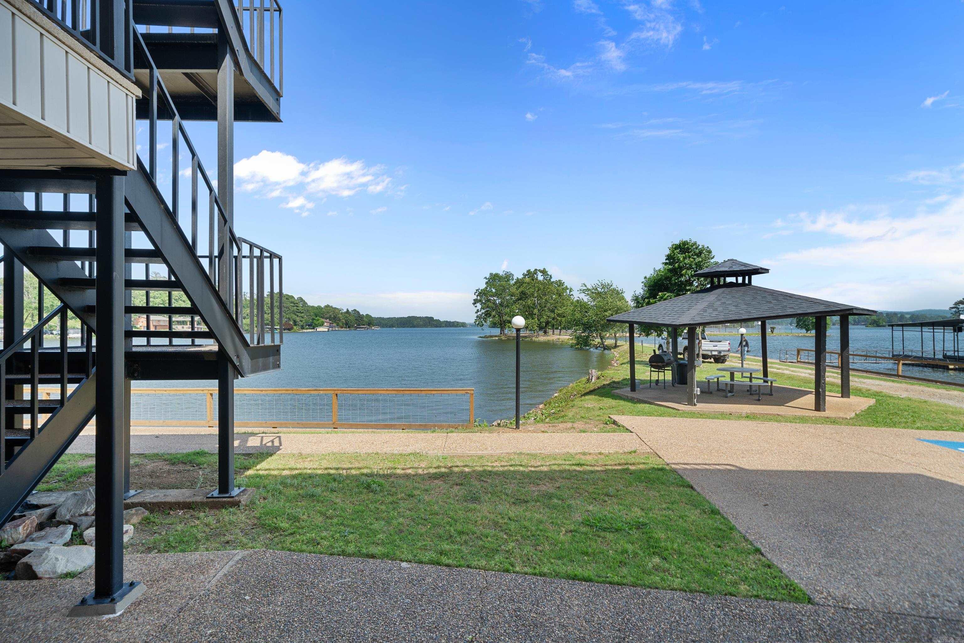 EMERALD ISLE HPR - Residential