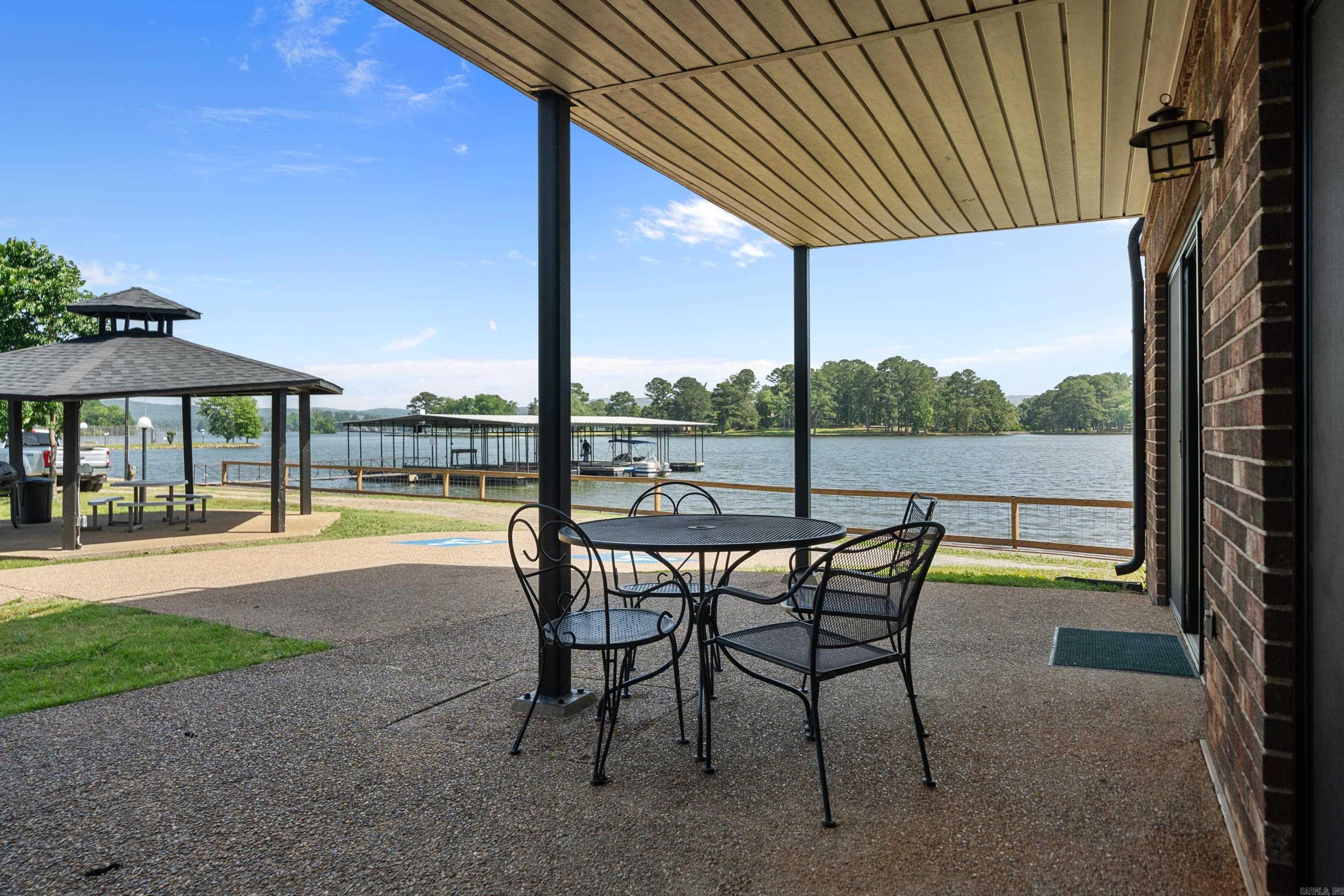 EMERALD ISLE HPR - Residential