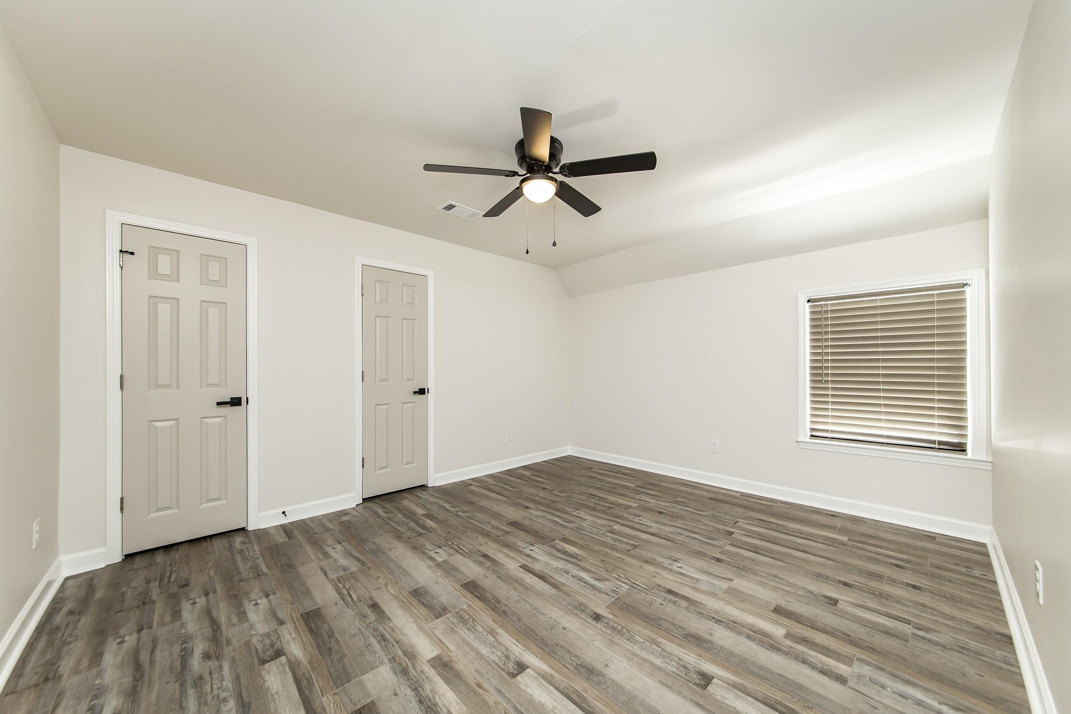 NORTH POINT GLENN ADDN - Residential