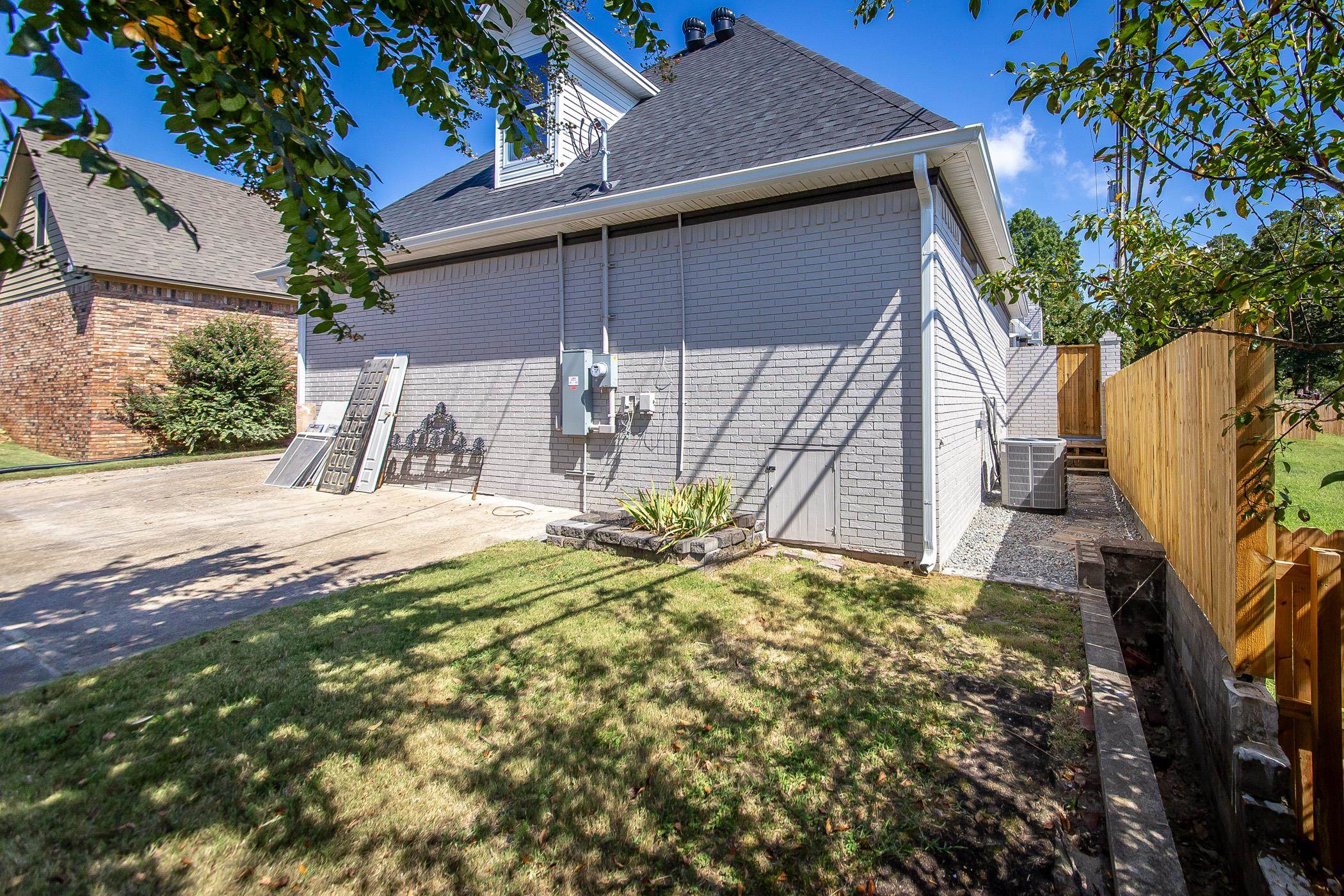 NORTH POINT GLENN ADDN - Residential