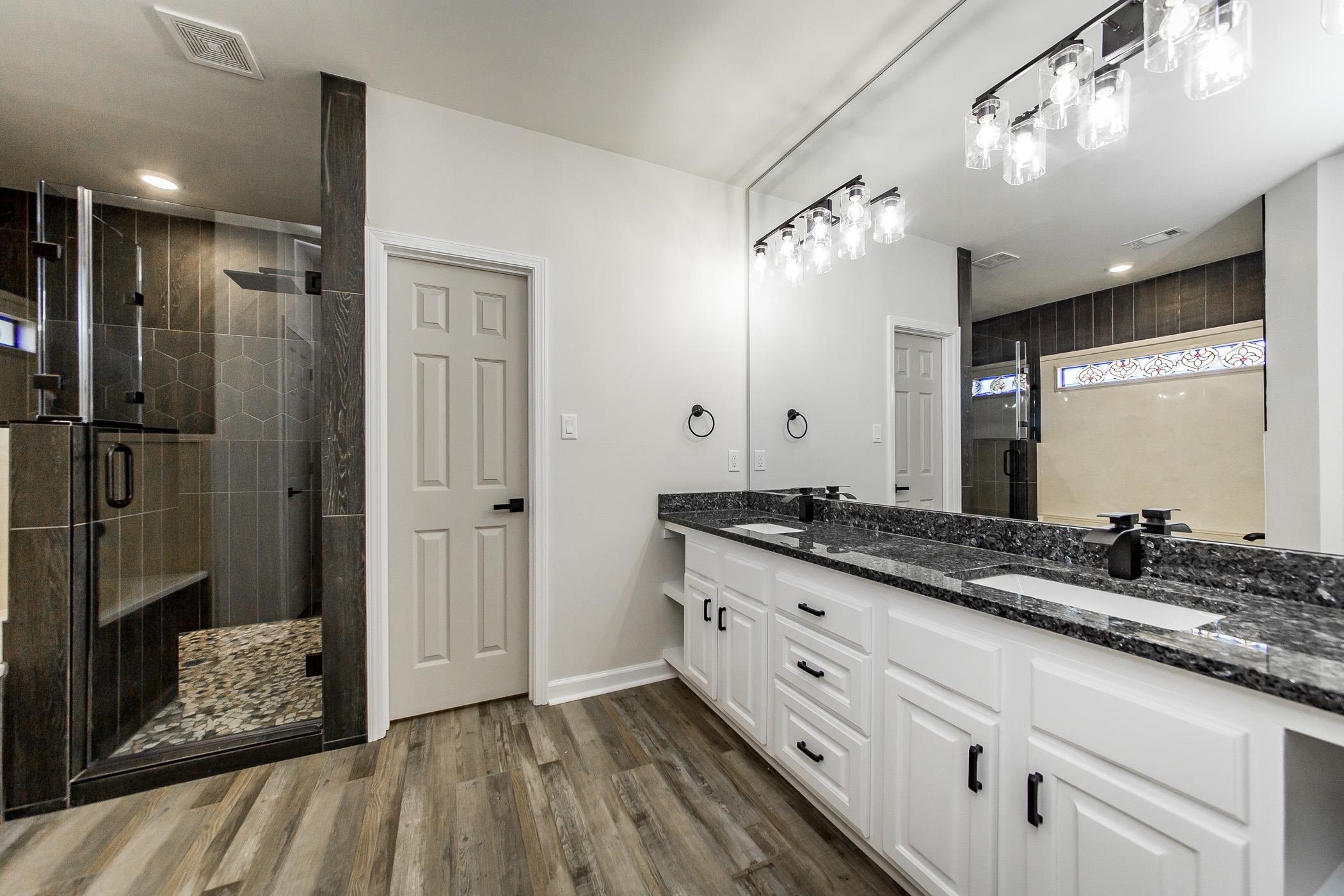 NORTH POINT GLENN ADDN - Residential