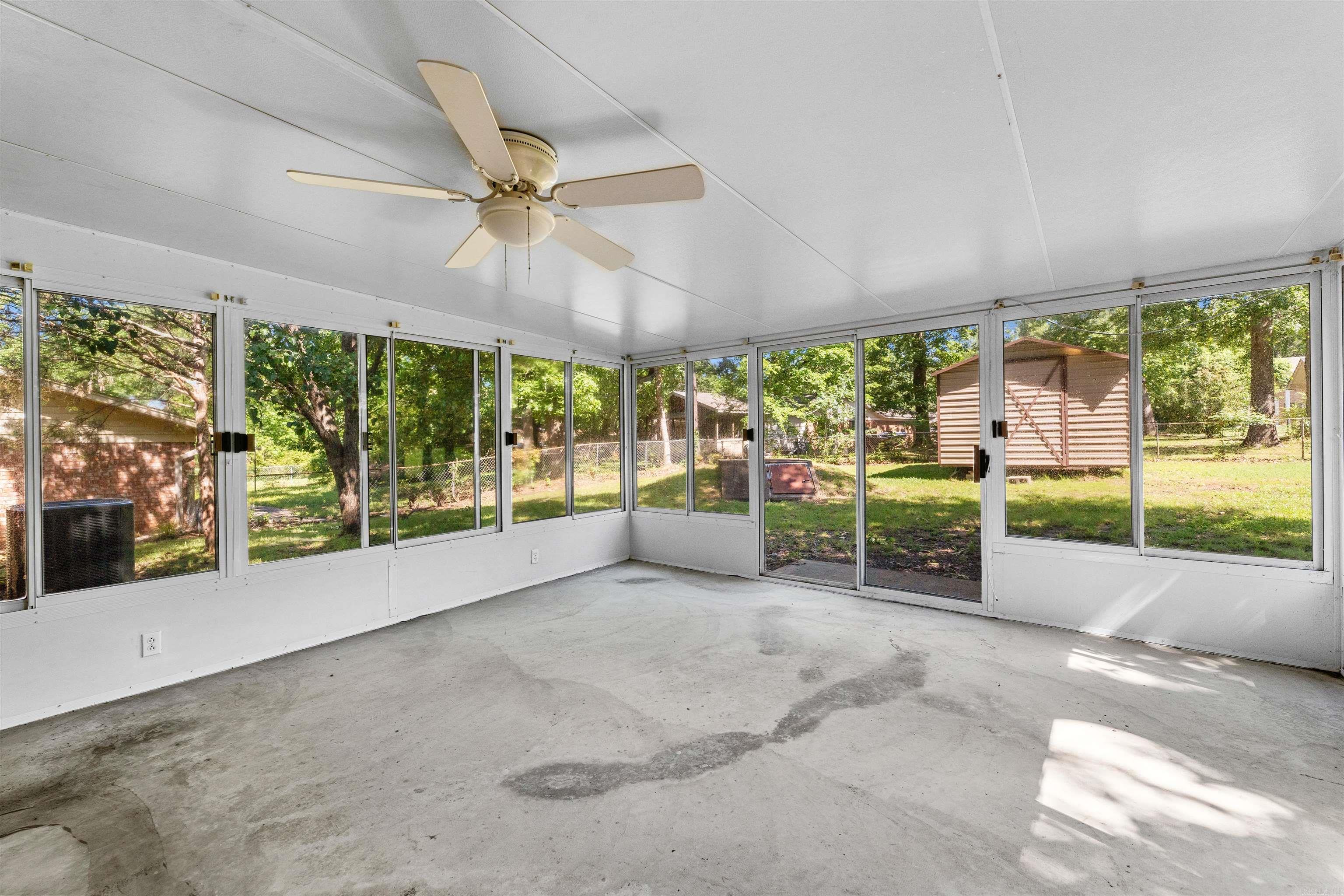 Springhill Manor - Residential