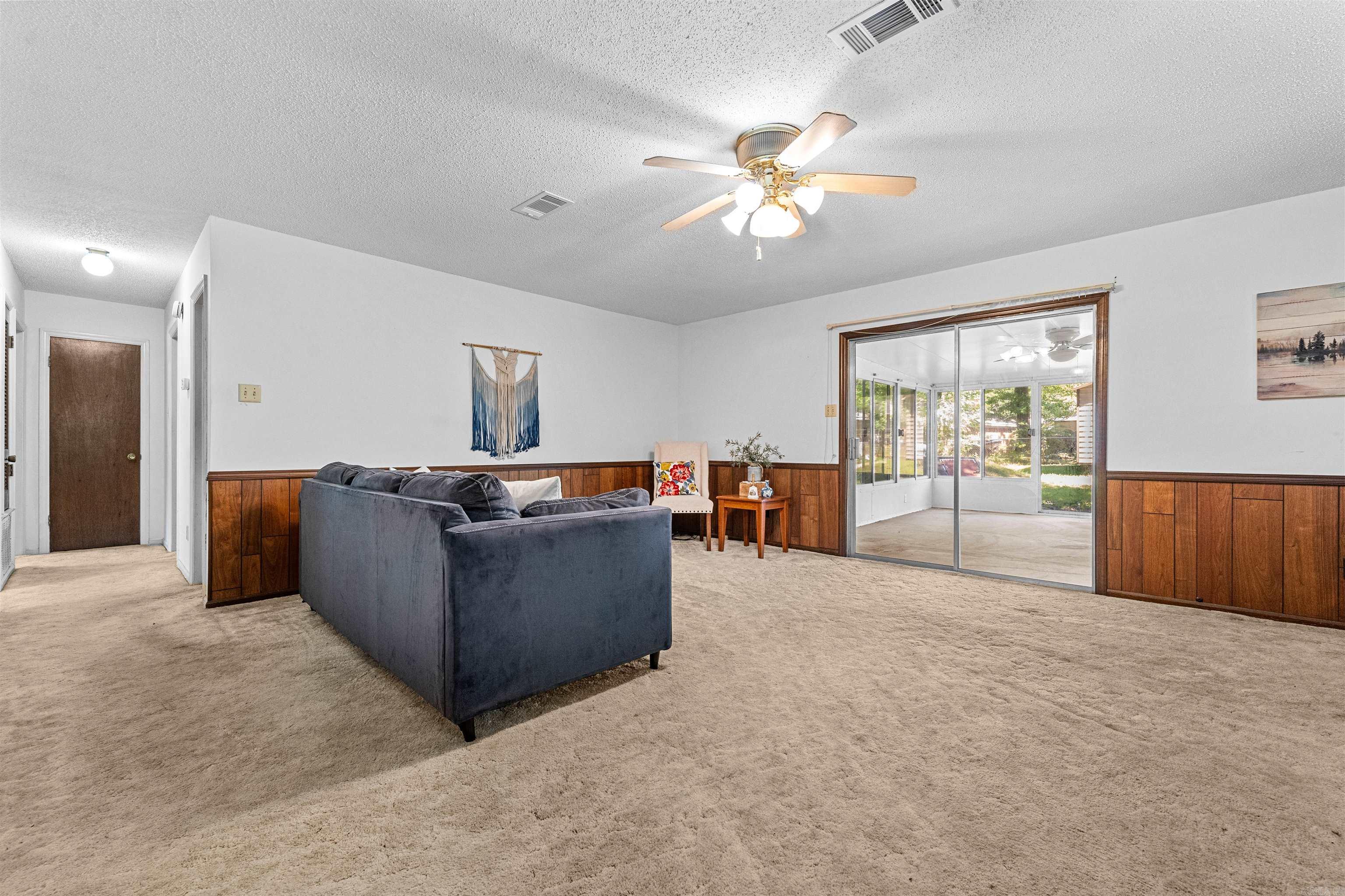 Springhill Manor - Residential