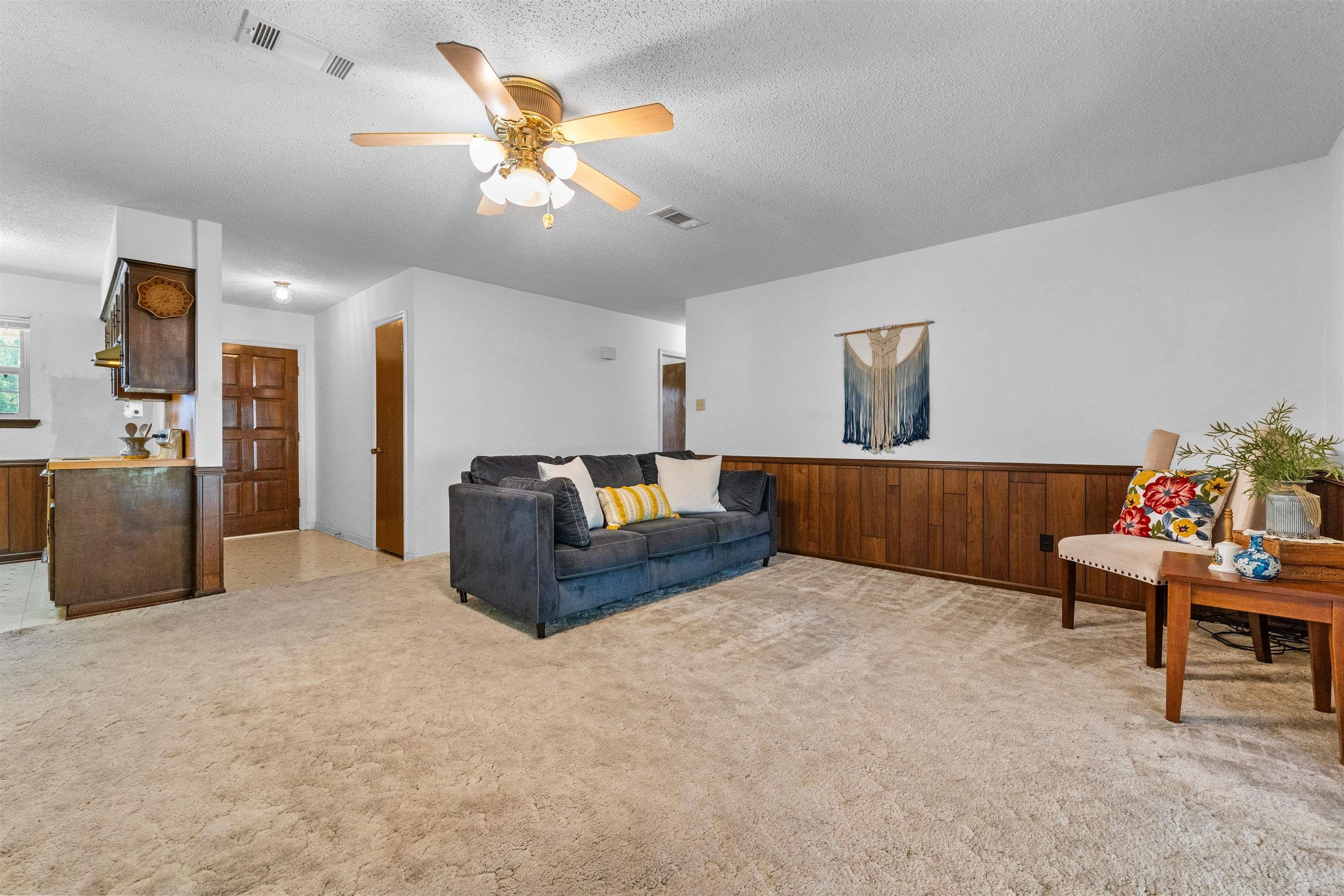 Springhill Manor - Residential