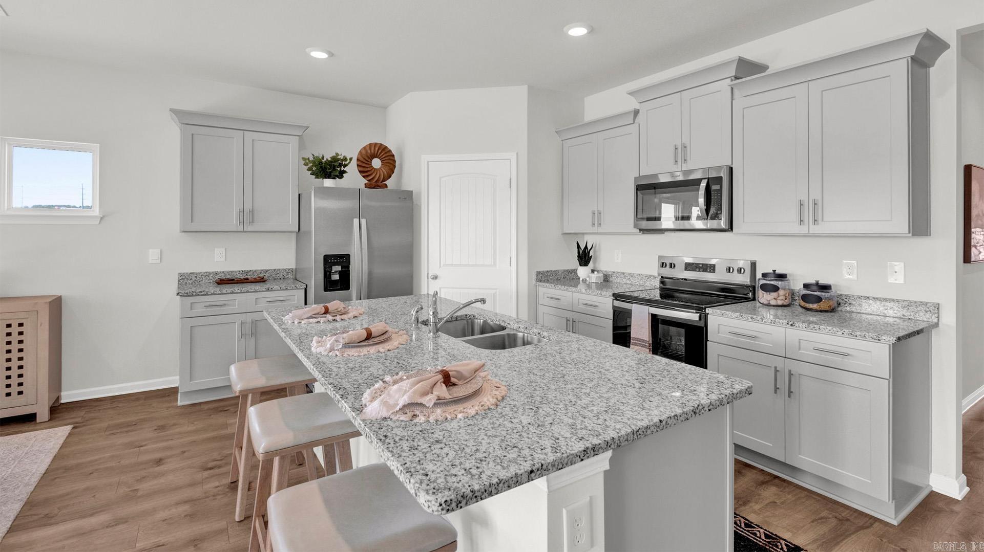 EDGEMONT - Residential