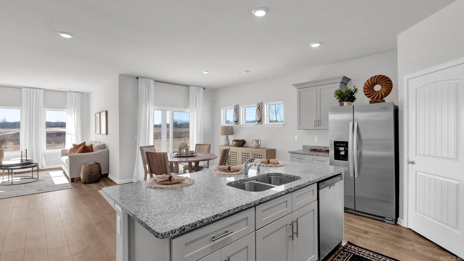 EDGEMONT - Residential