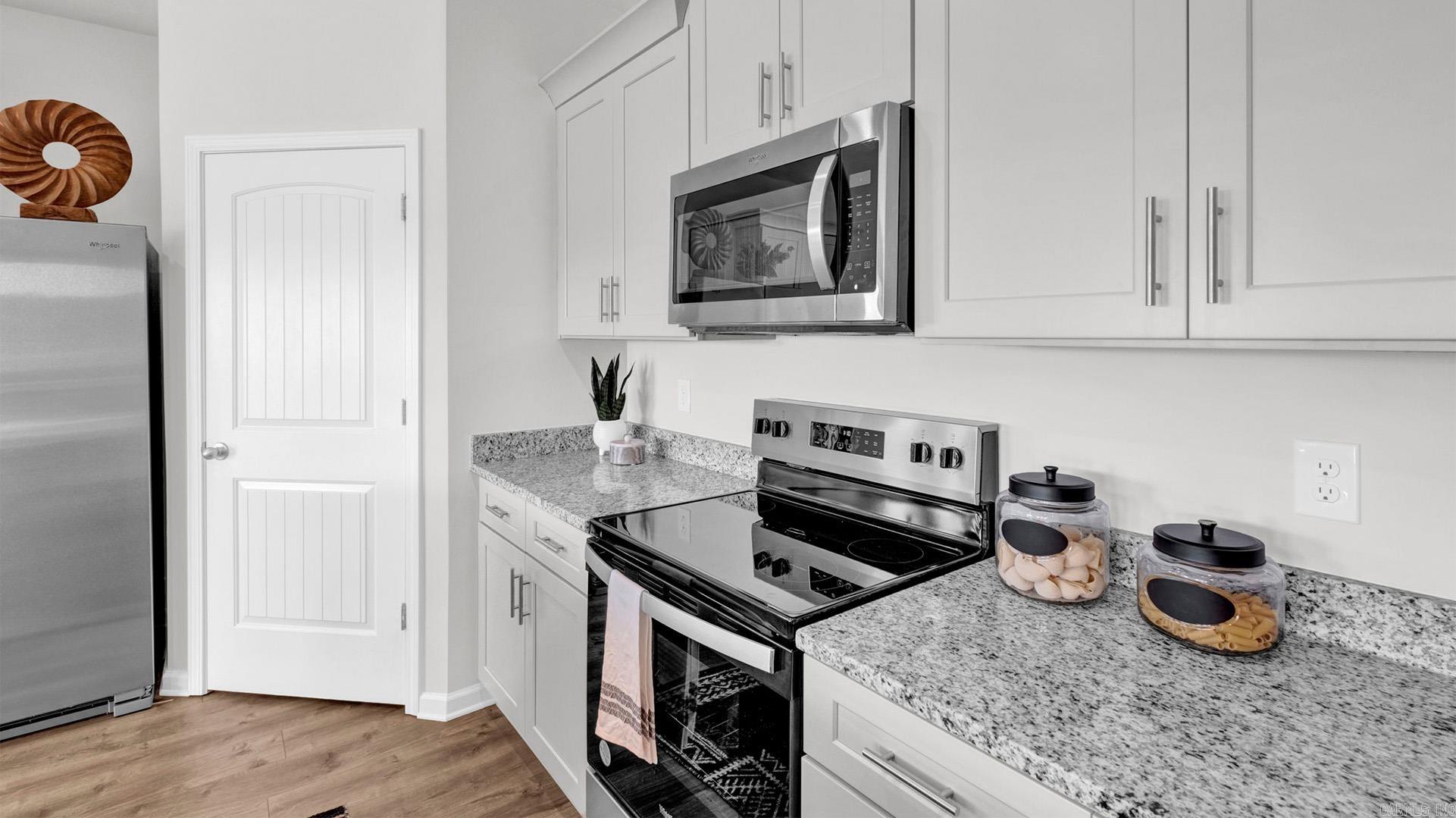 EDGEMONT - Residential