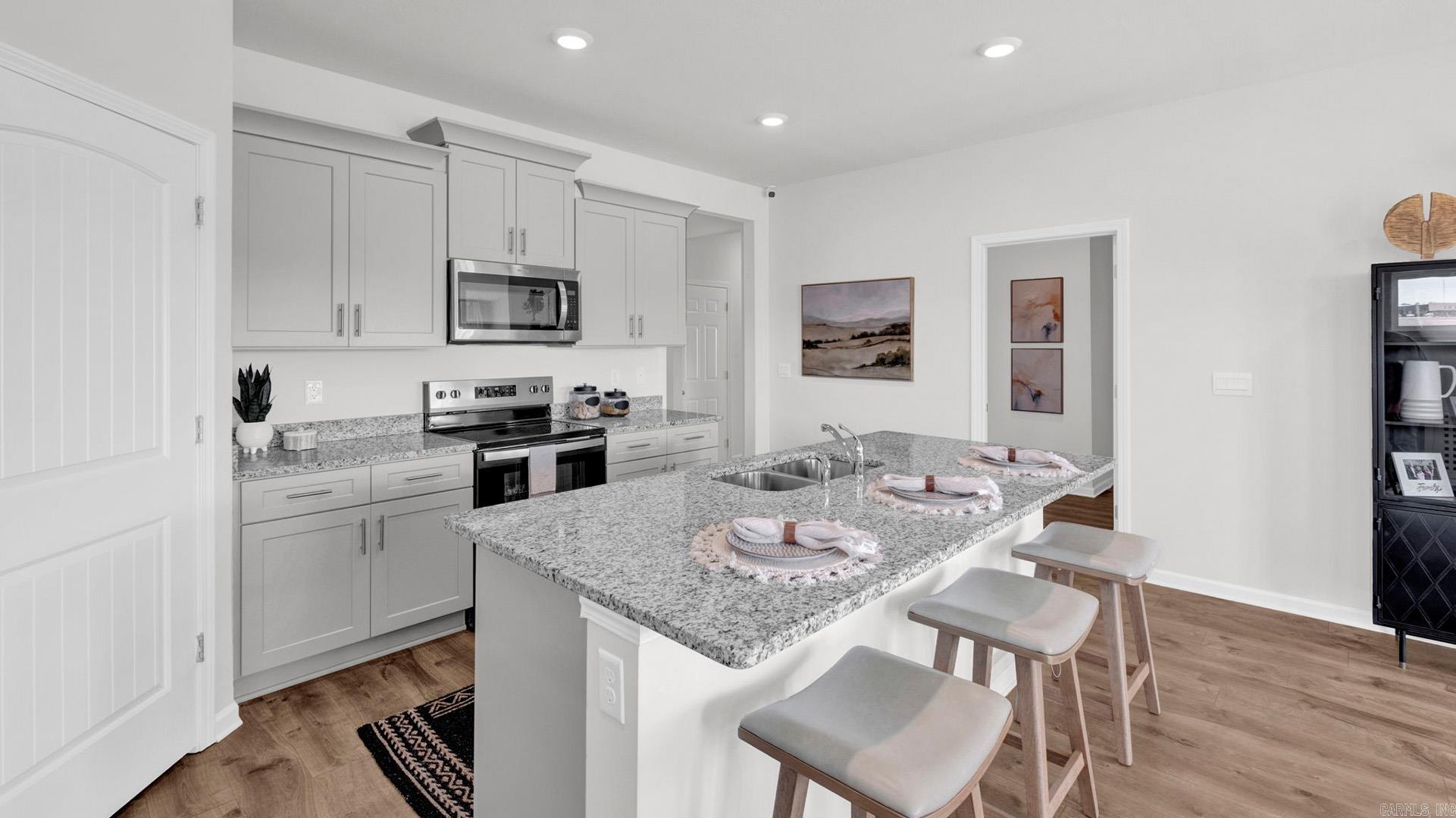 EDGEMONT - Residential