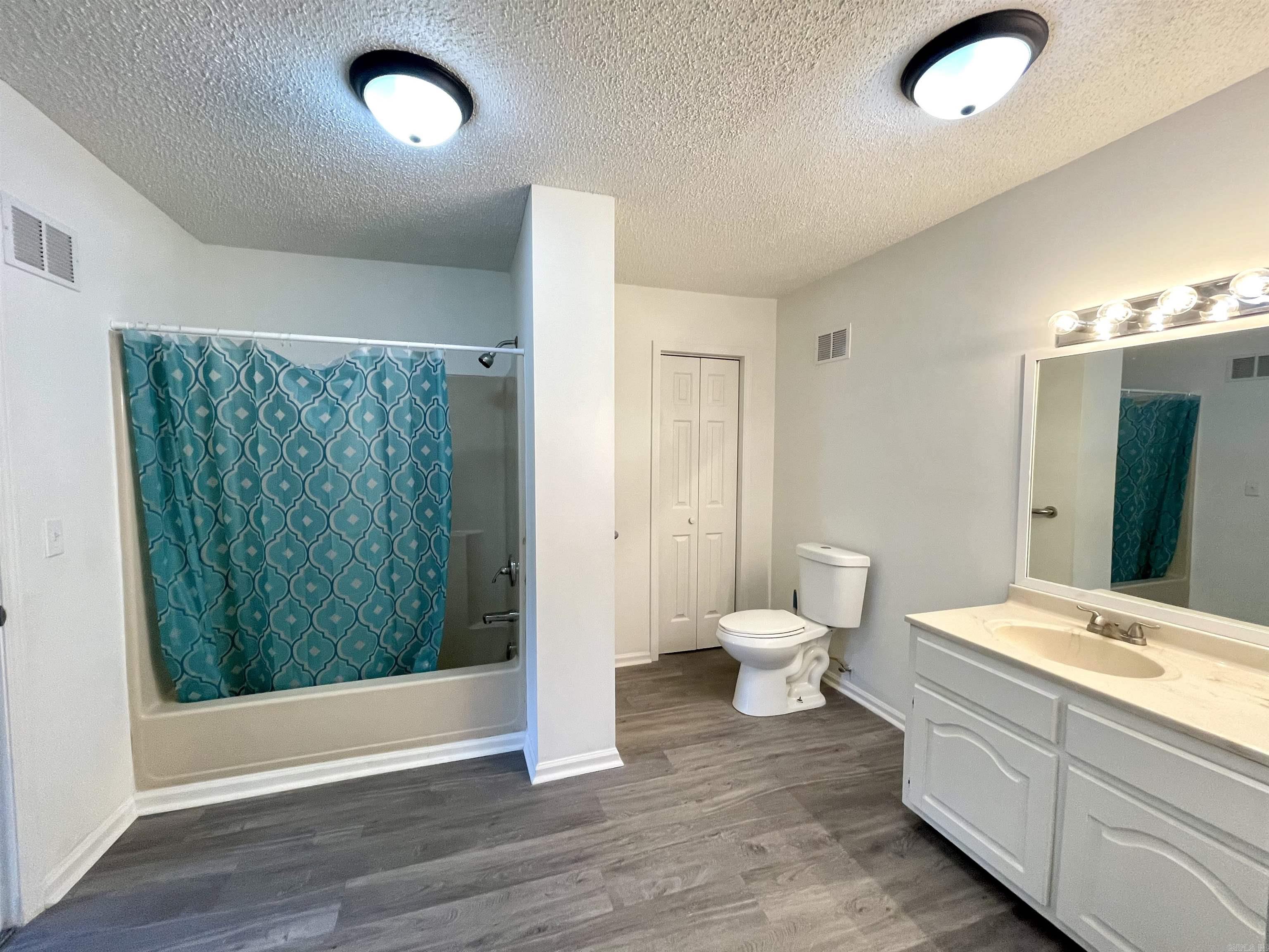 Mardis 2nd - Residential