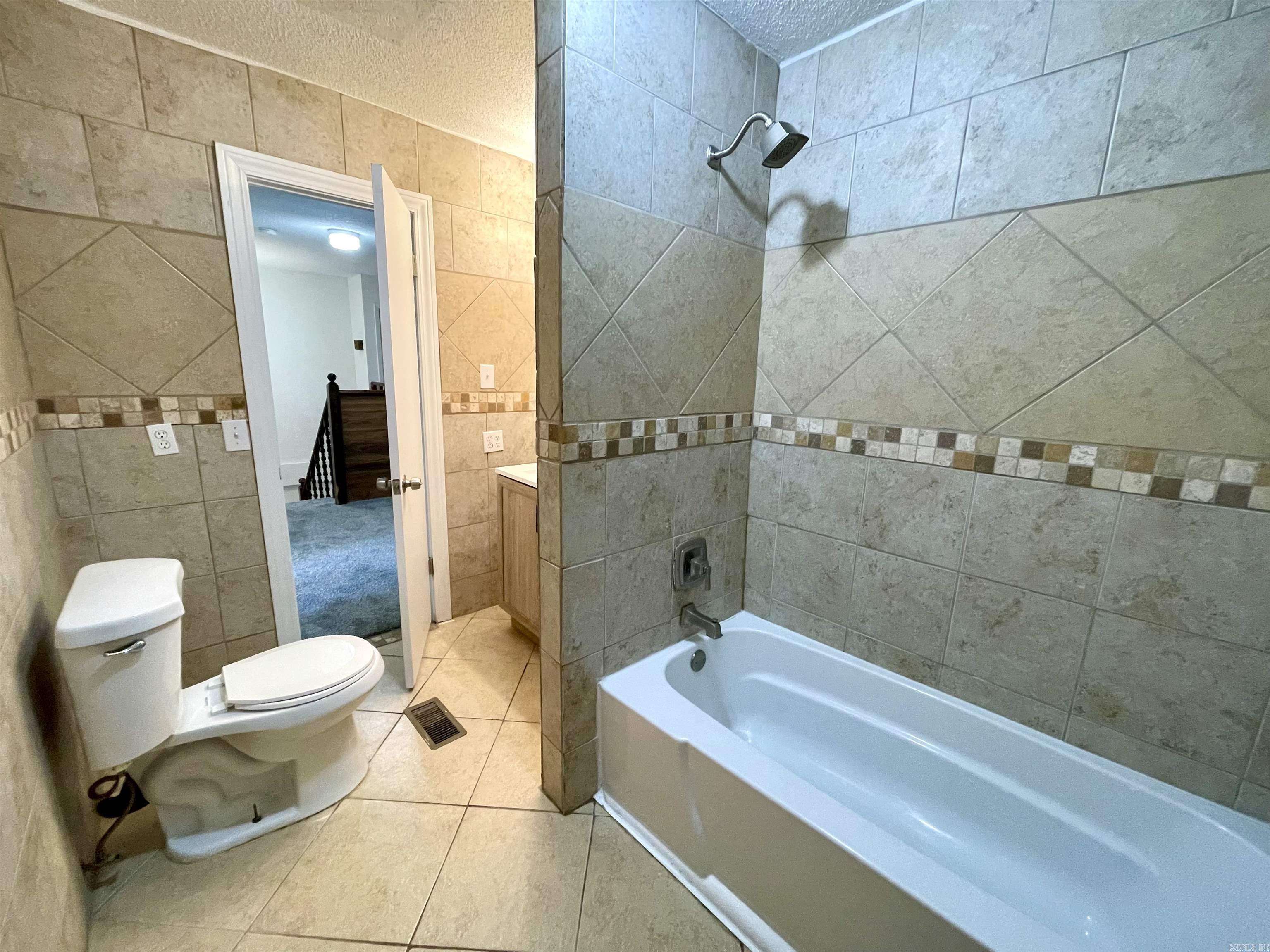 Mardis 2nd - Residential