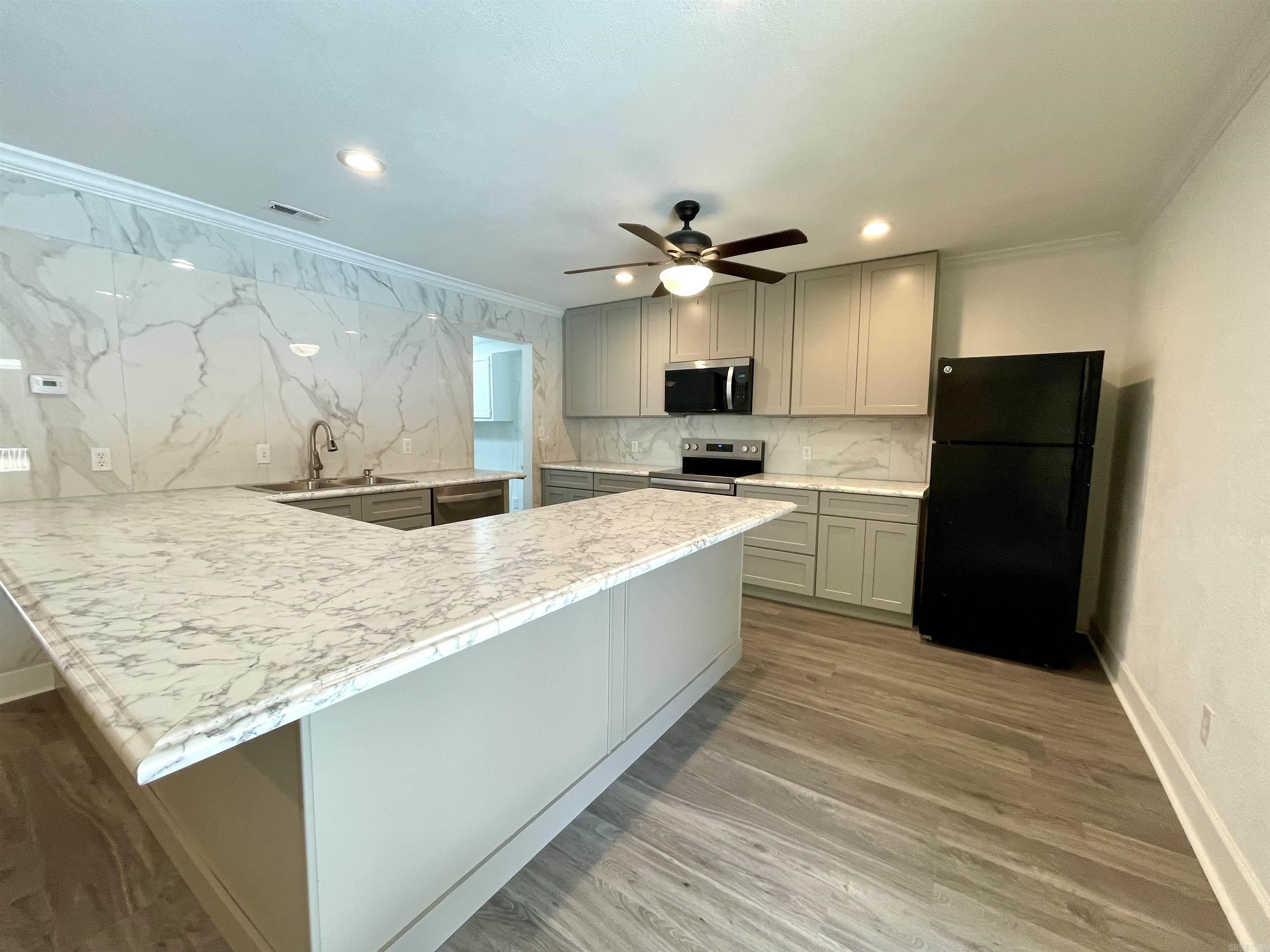 Mardis 2nd - Residential