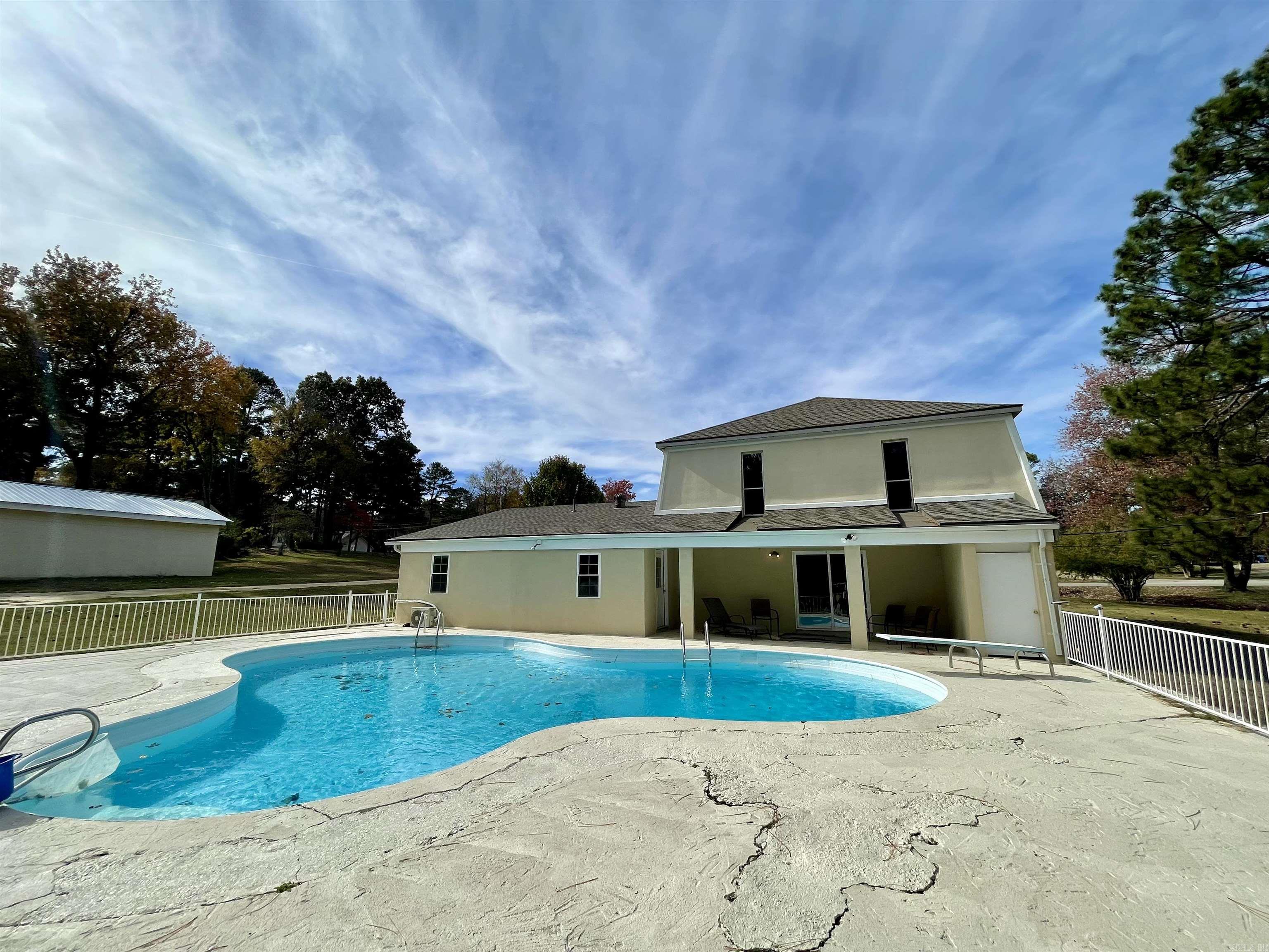 Mardis 2nd - Residential