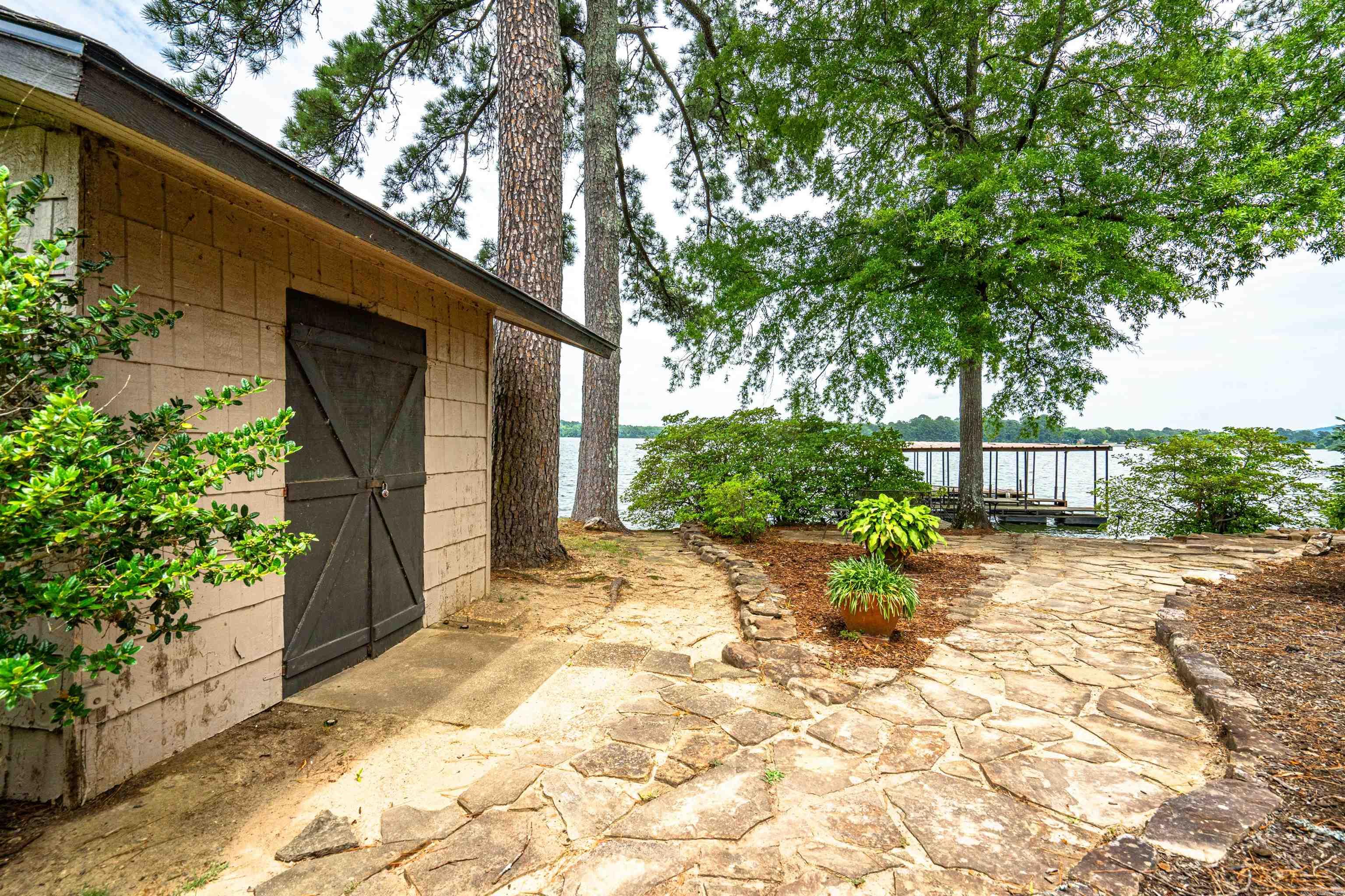 BASIN CIRCLE - Residential
