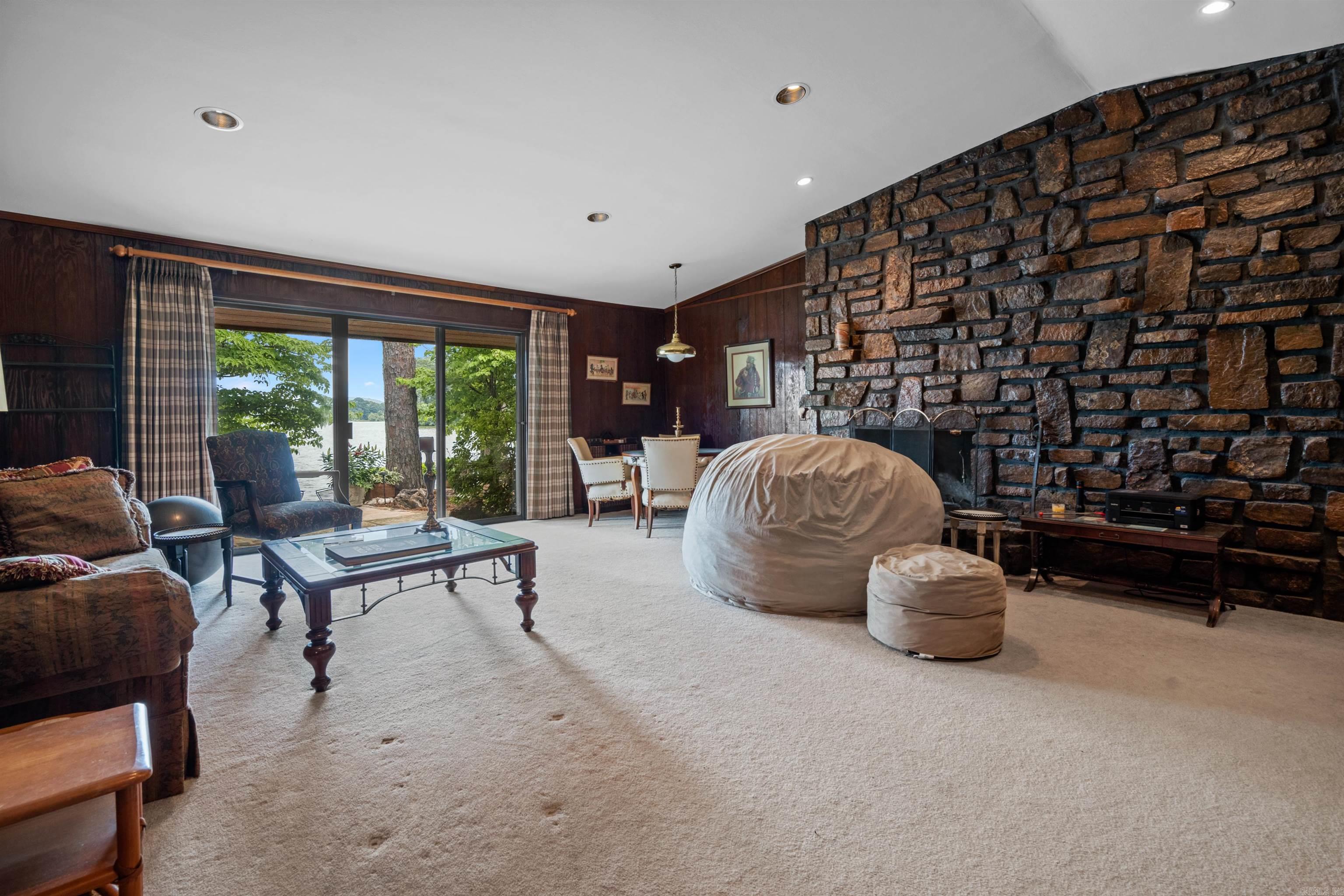 BASIN CIRCLE - Residential