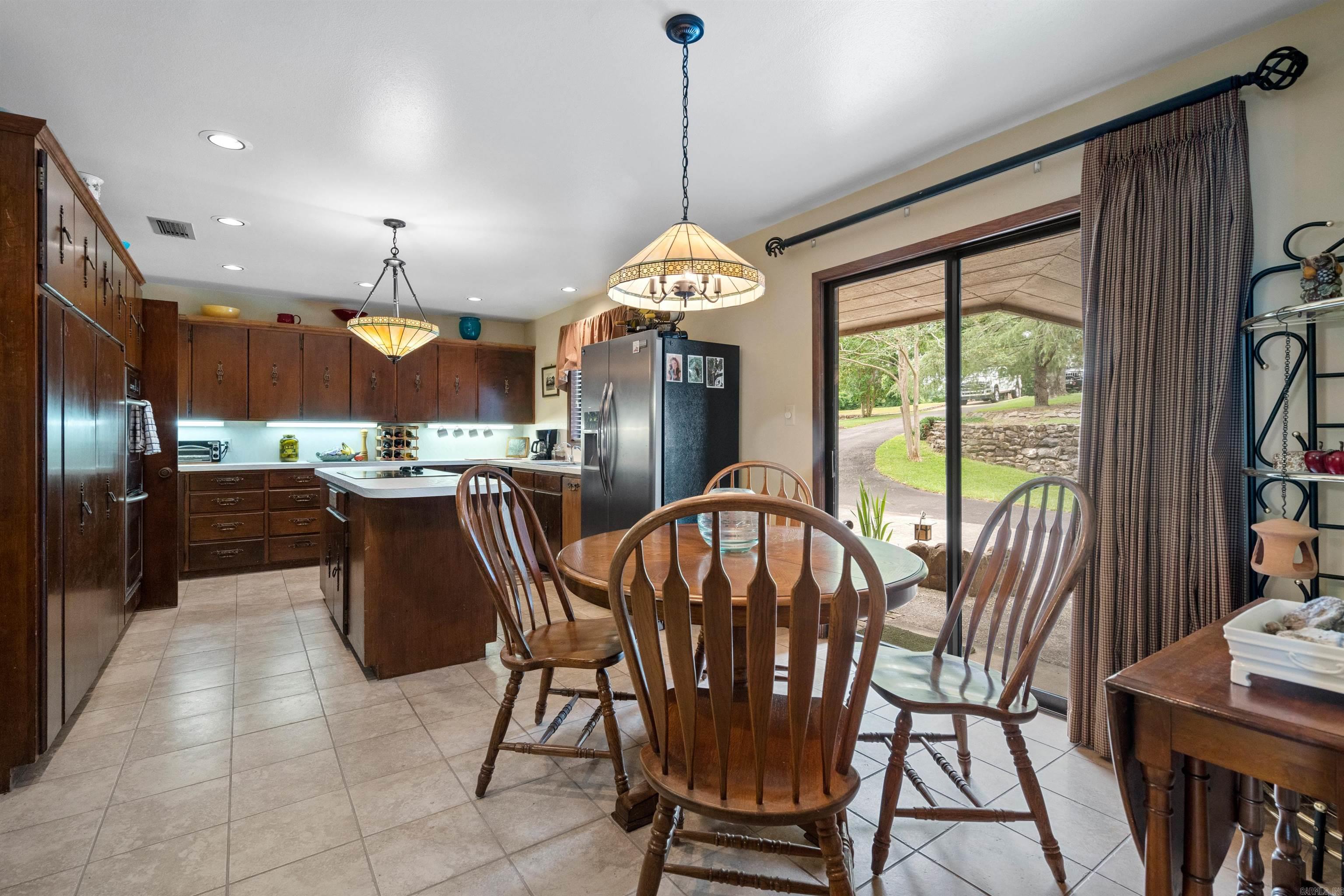 BASIN CIRCLE - Residential
