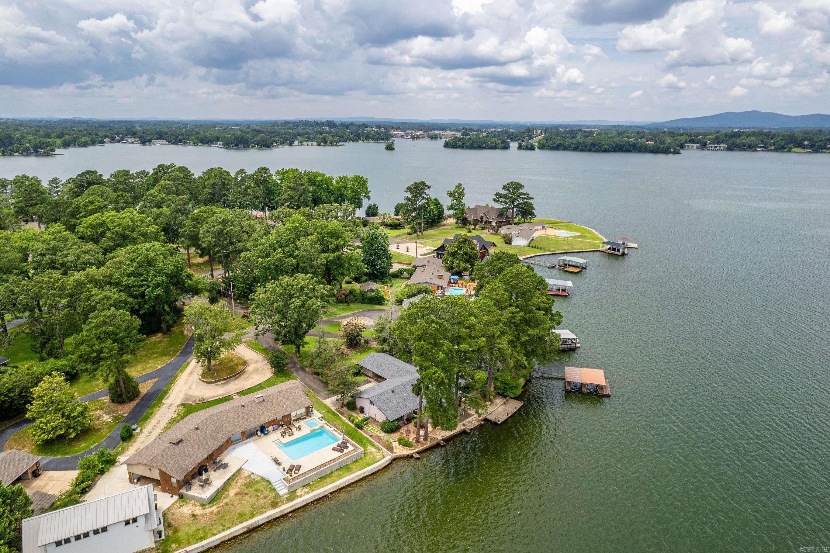 BASIN CIRCLE - Residential