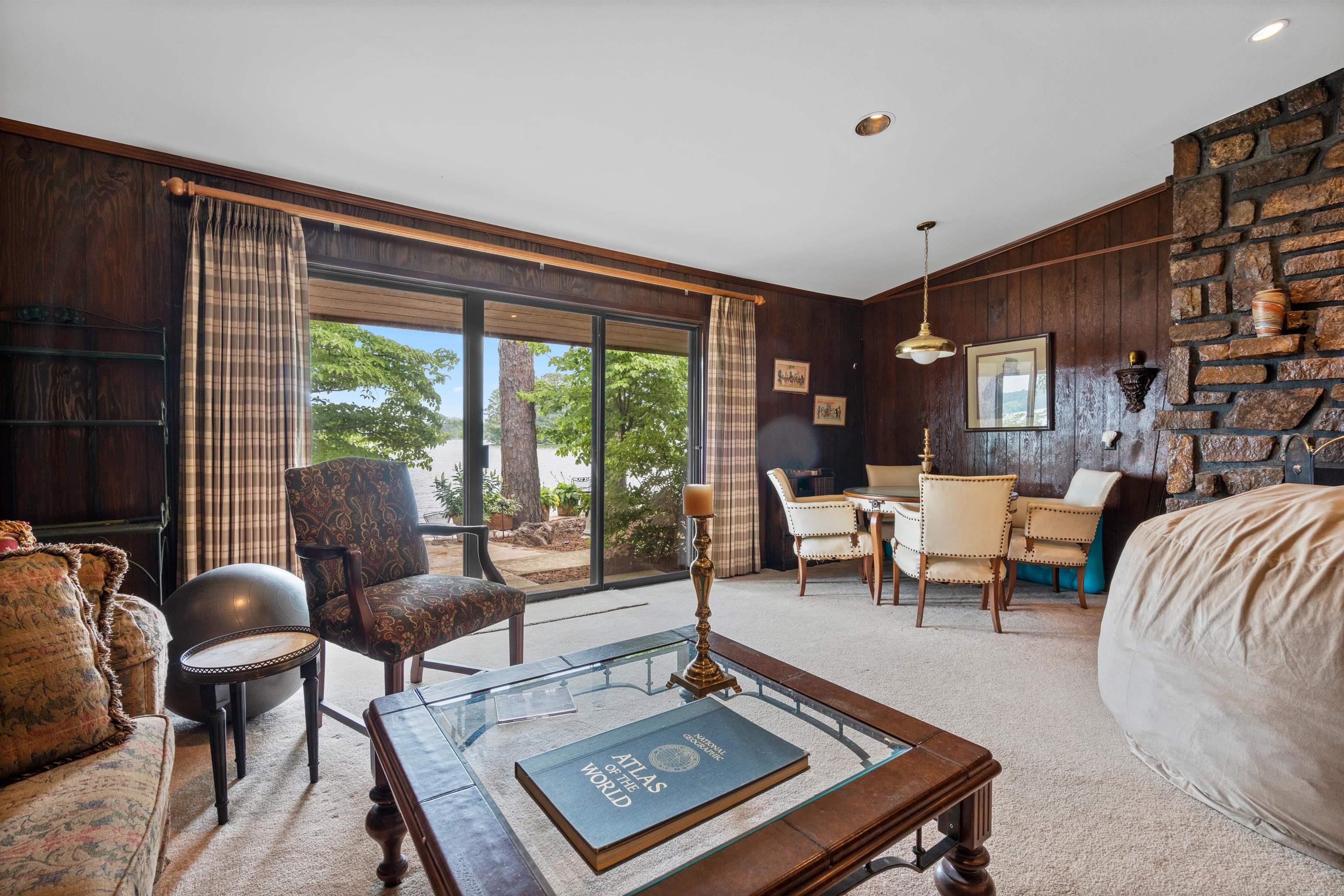 BASIN CIRCLE - Residential