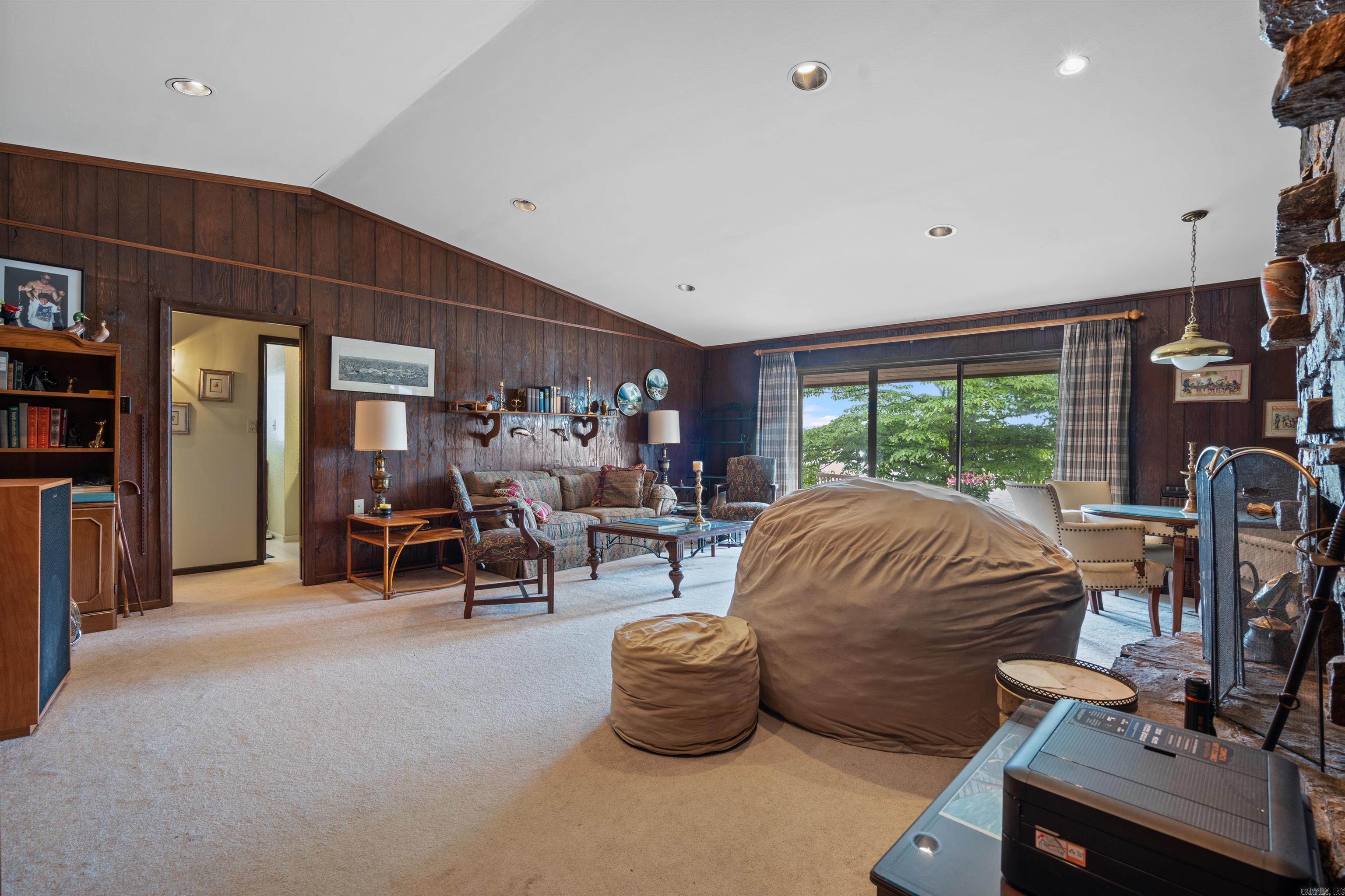 BASIN CIRCLE - Residential