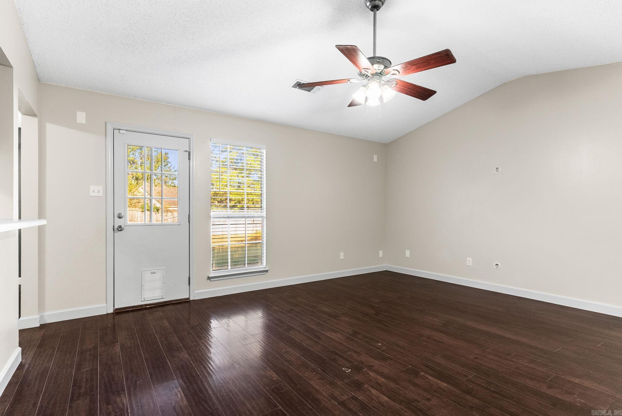 Meadow Ridge Loop - Residential Lease