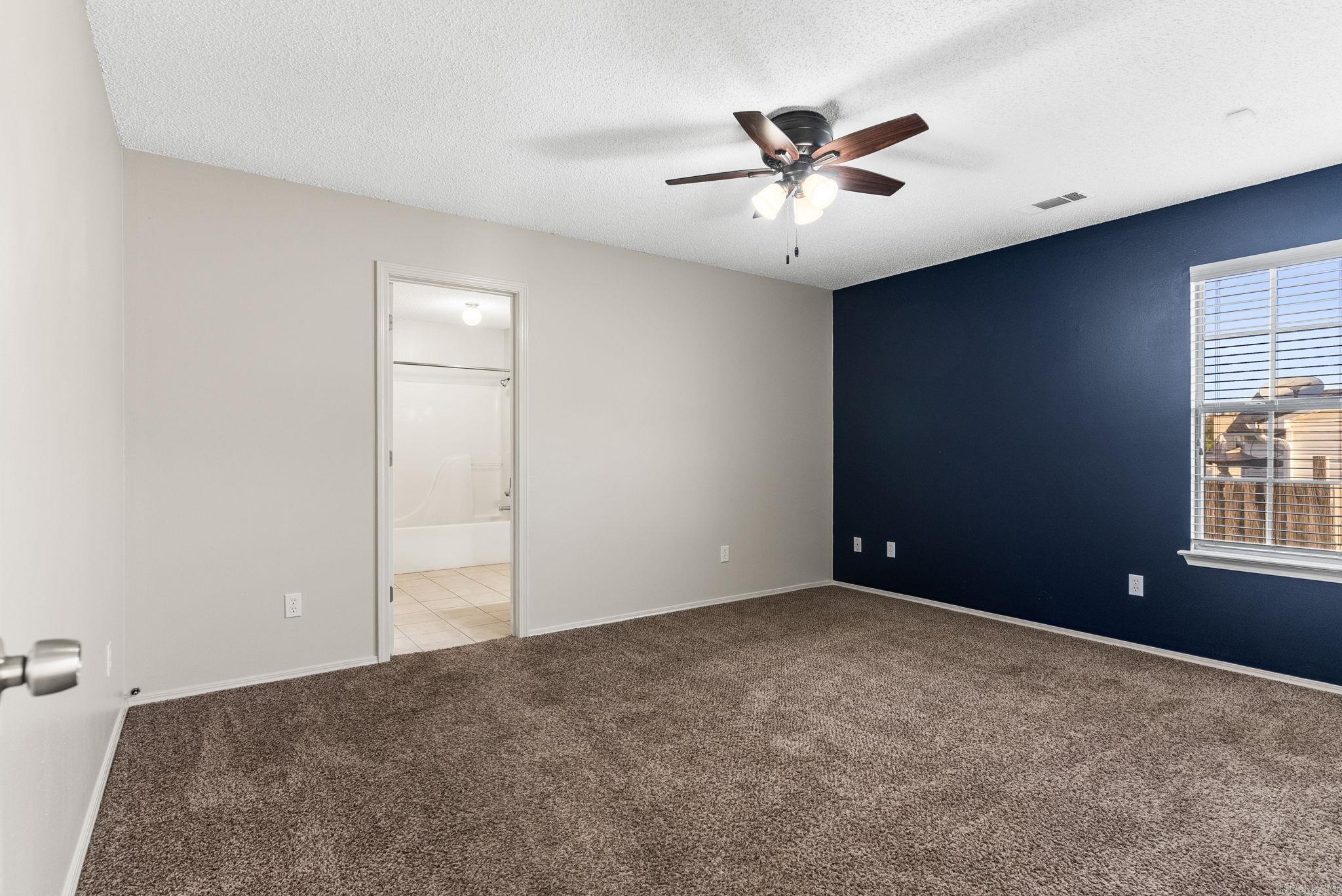 Meadow Ridge Loop - Residential Lease