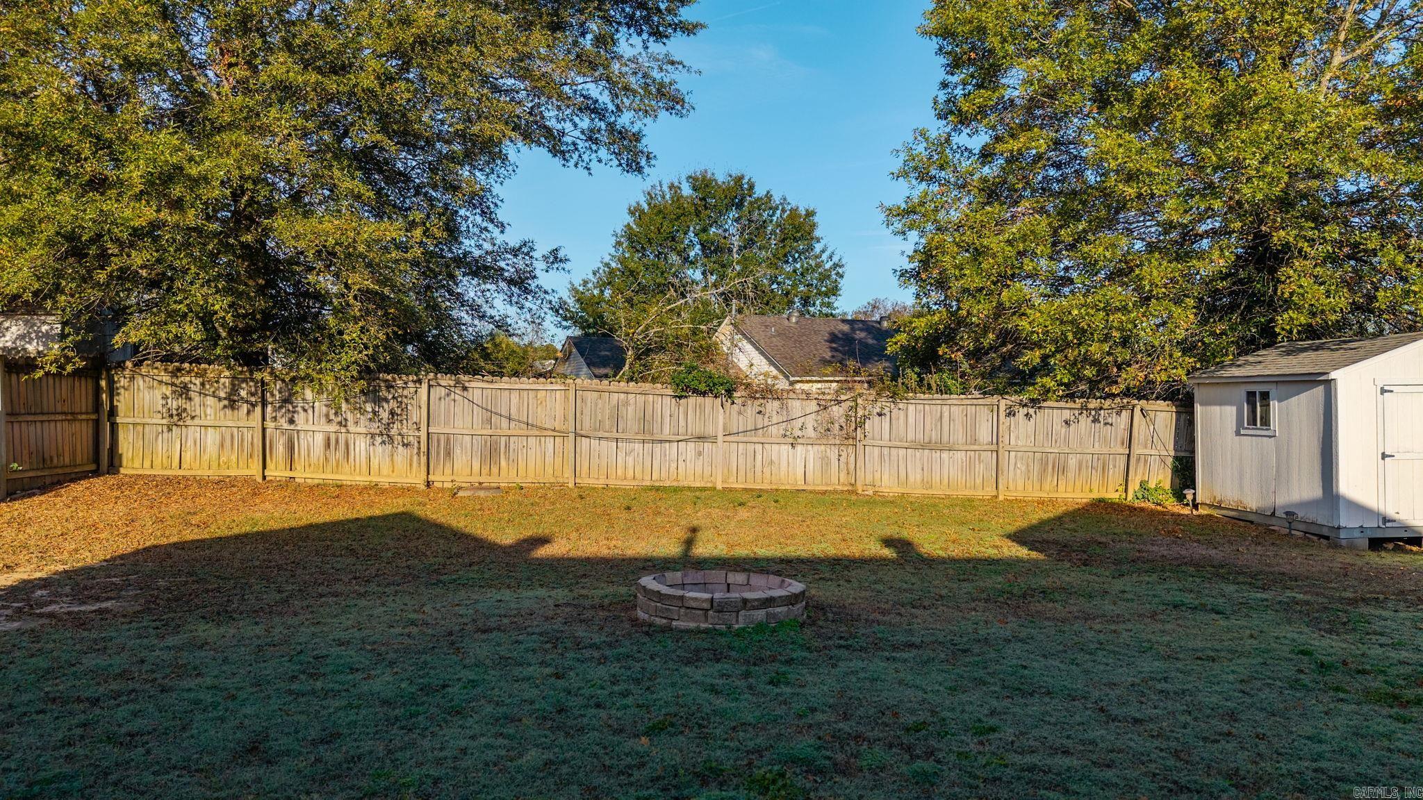 Meadow Ridge Loop - Residential Lease