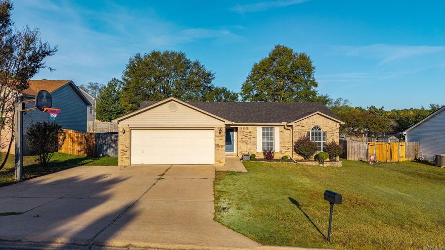 Welcome to 10 Meadowridge Loop in Maumelle! This beautifully maintained 3-bed, 2-bath home offers a bright open layout, wood floors, and an updated kitchen with stainless steel appliances. The spacious primary suite features a soaking tub, walk-in shower, and dual closets. Enjoy a fully fenced backyard with patio, fire pit, and storage shed — perfect for relaxing or entertaining. Conveniently located near Maumelle schools, parks, and shopping, this home combines comfort, charm, and modern convenience!