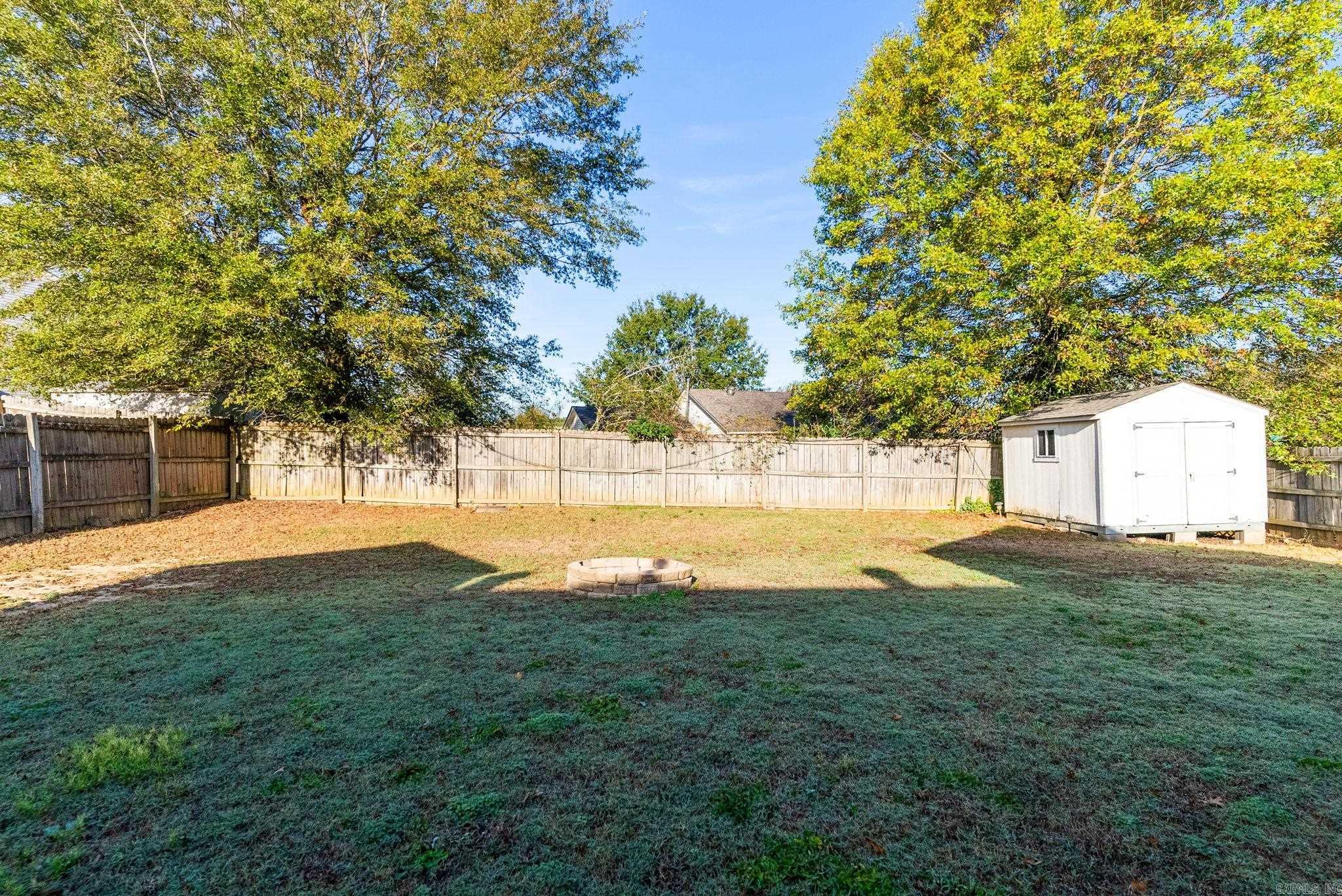 Meadow Ridge Loop - Residential Lease