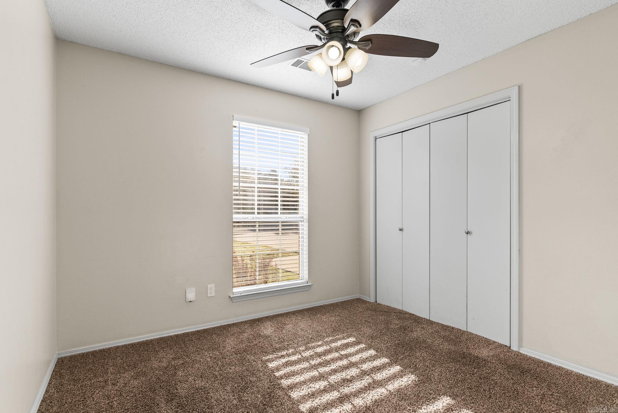 Meadow Ridge Loop - Residential Lease