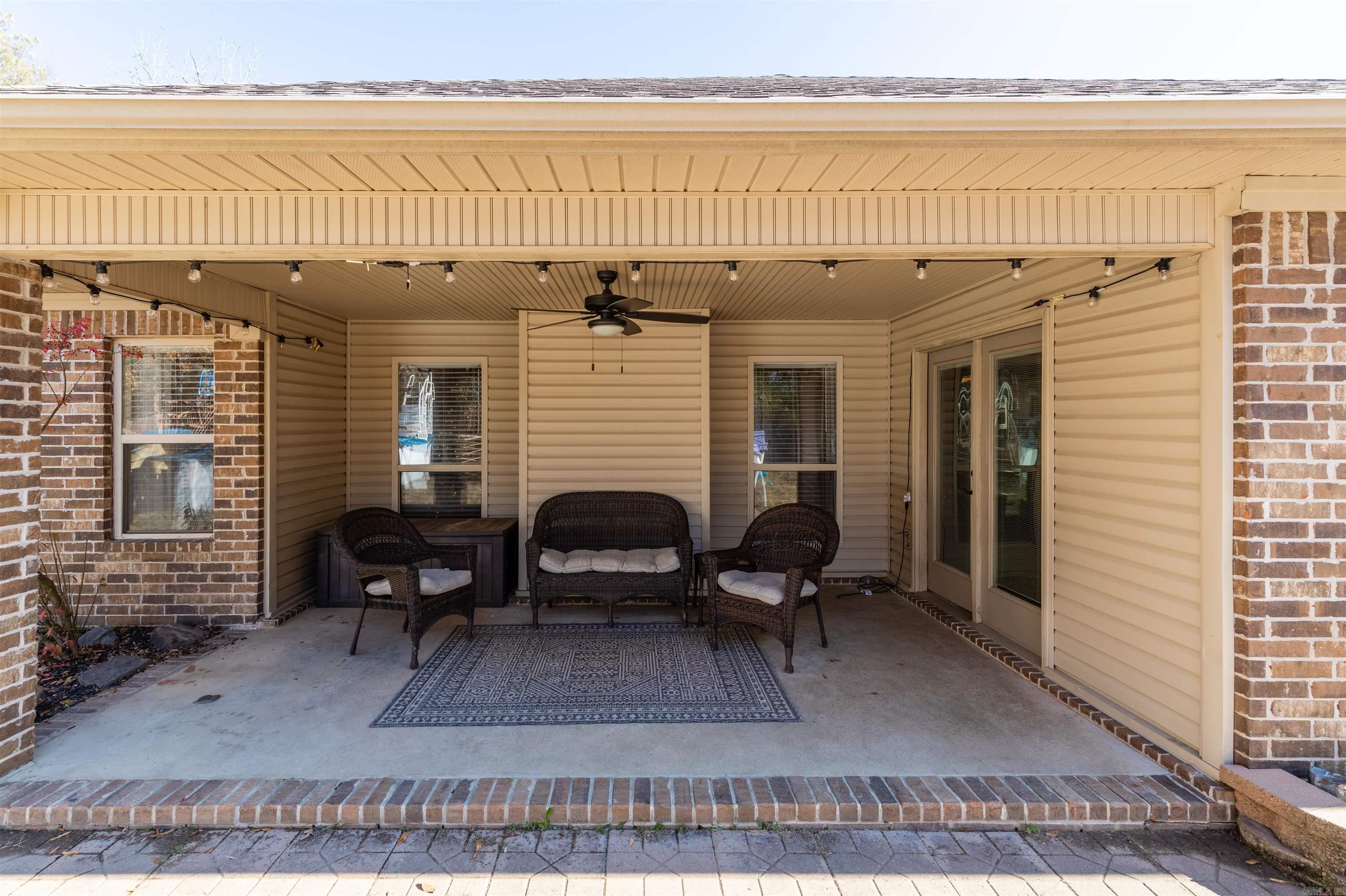 CROSS CREEK - Residential