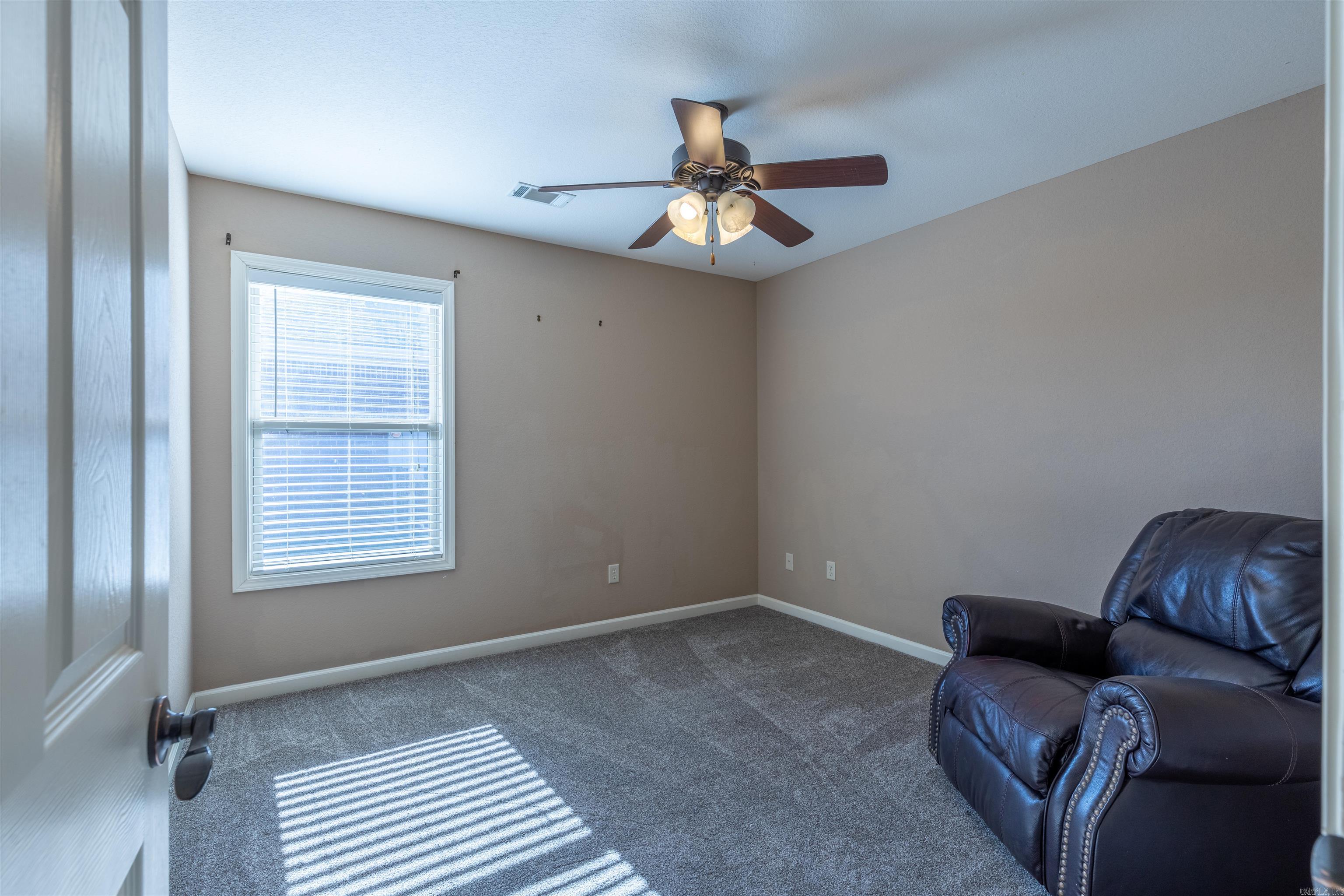 CROSS CREEK - Residential