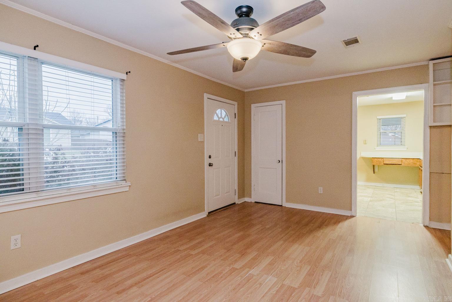 FOREST HILLS - Residential