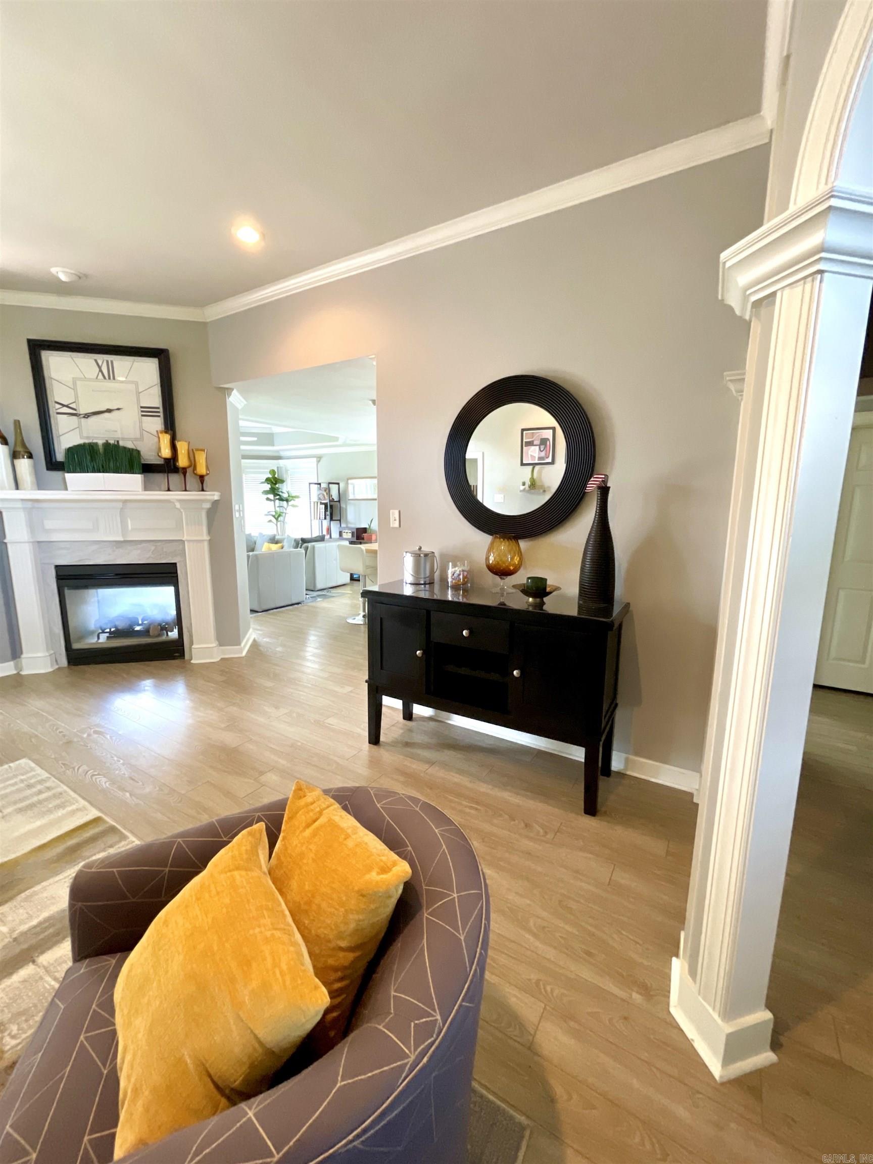 COUNTRY CLUB OF ARK THE - Residential