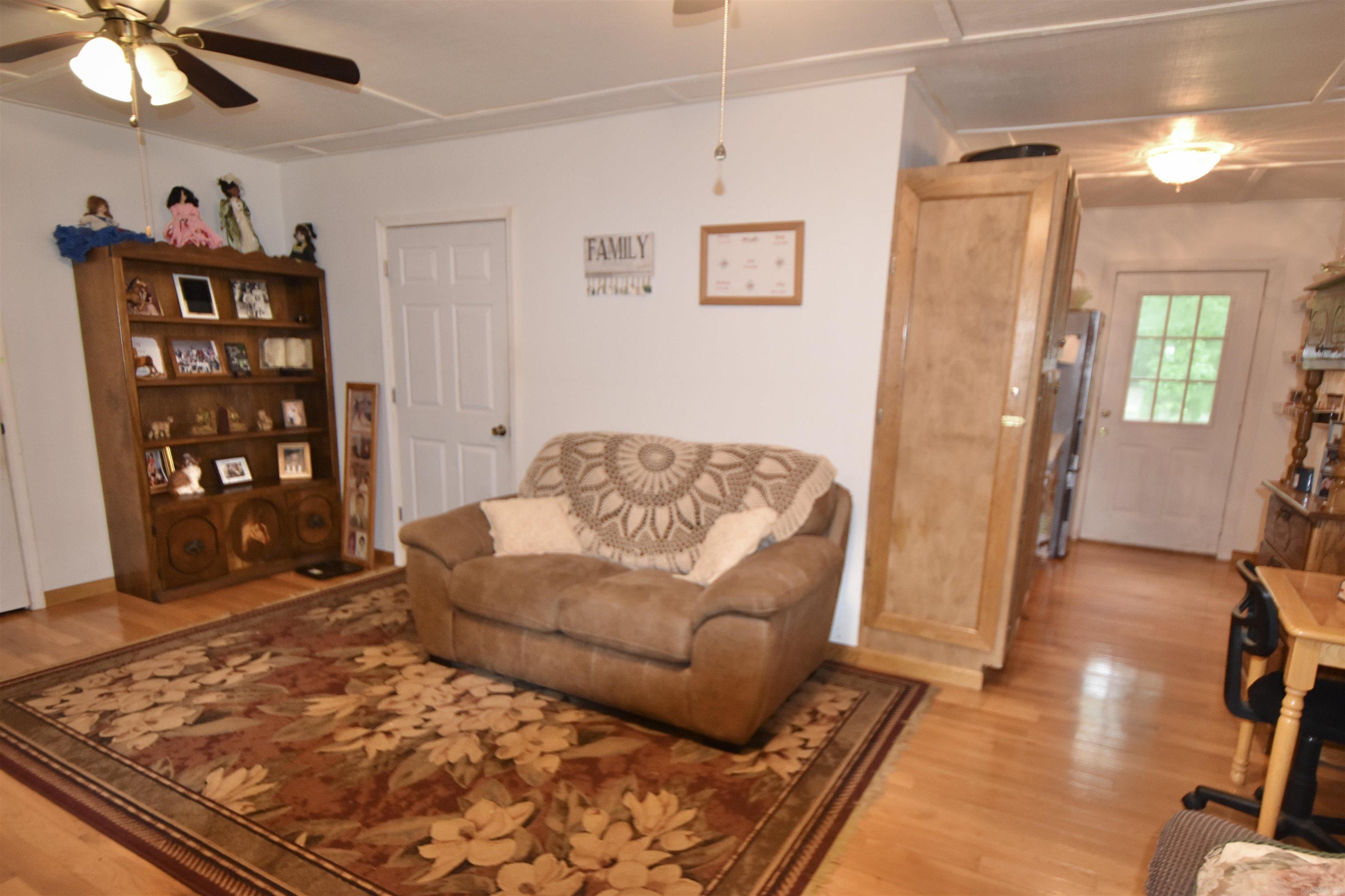 RIVERVIEW ESTATES - Residential