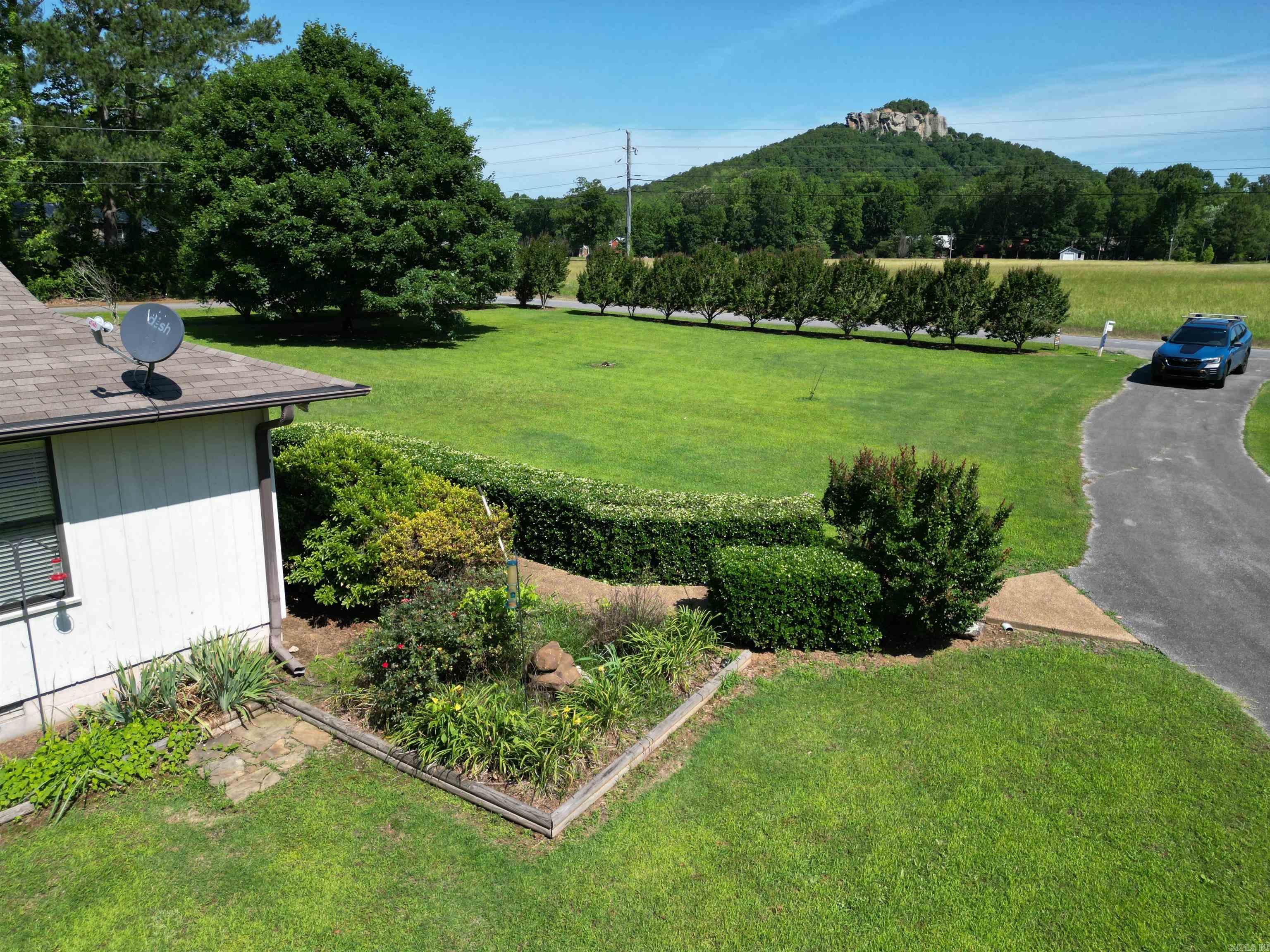 RIVER OAKS ESTATES - Residential