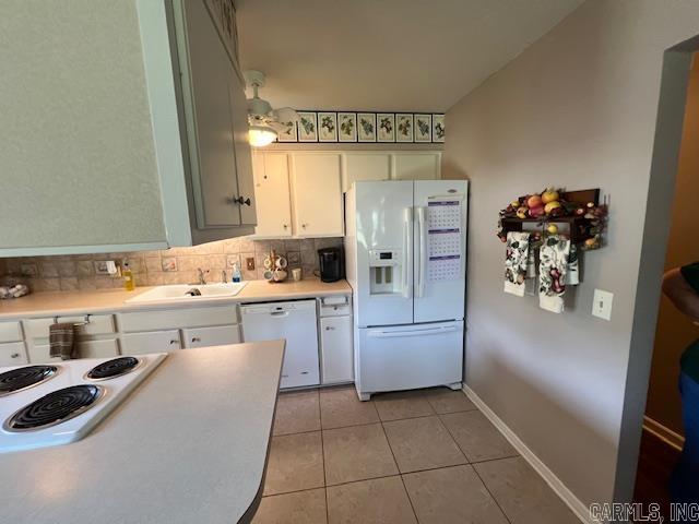 RIVER OAKS ESTATES - Residential