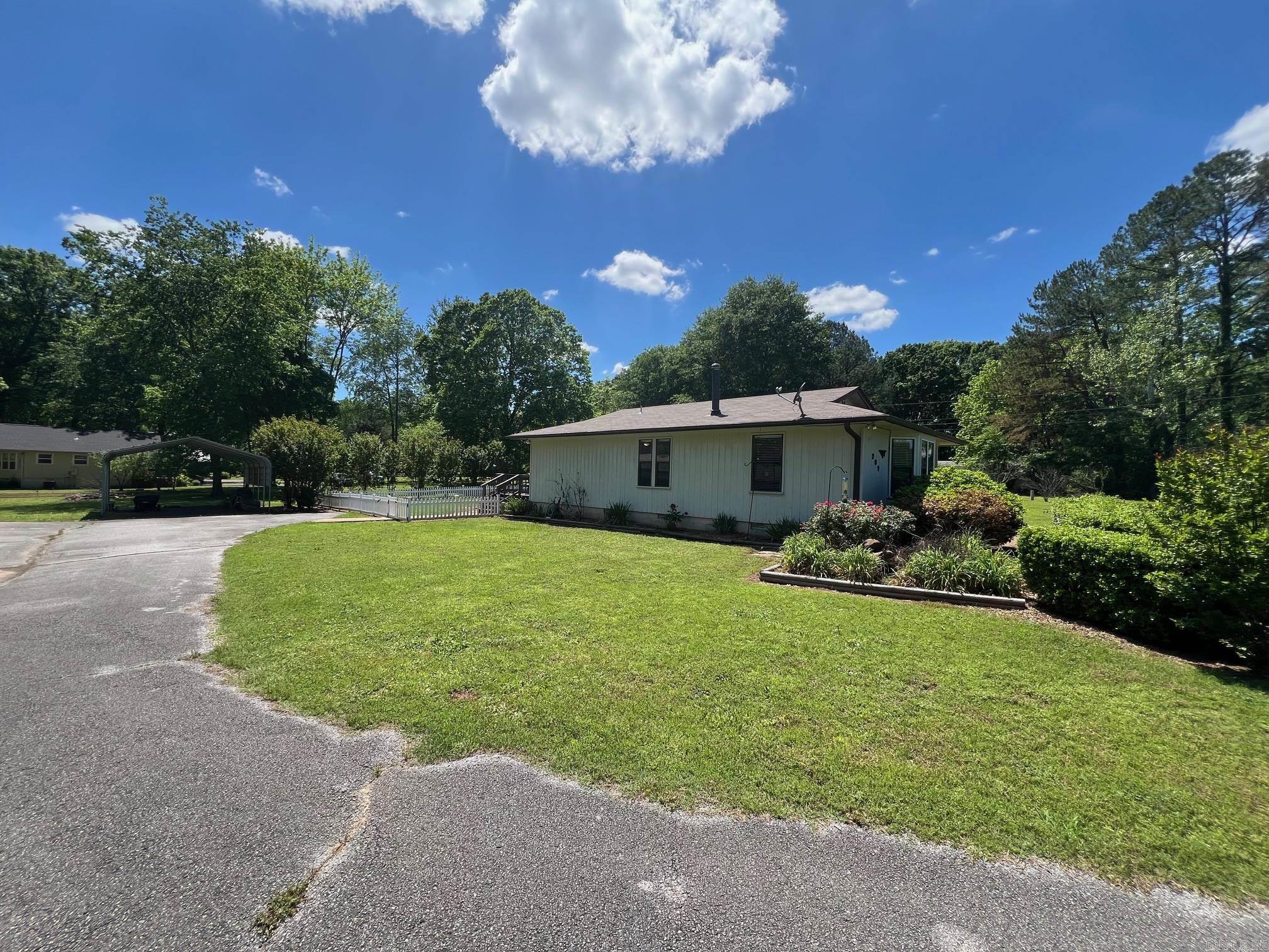 RIVER OAKS ESTATES - Residential