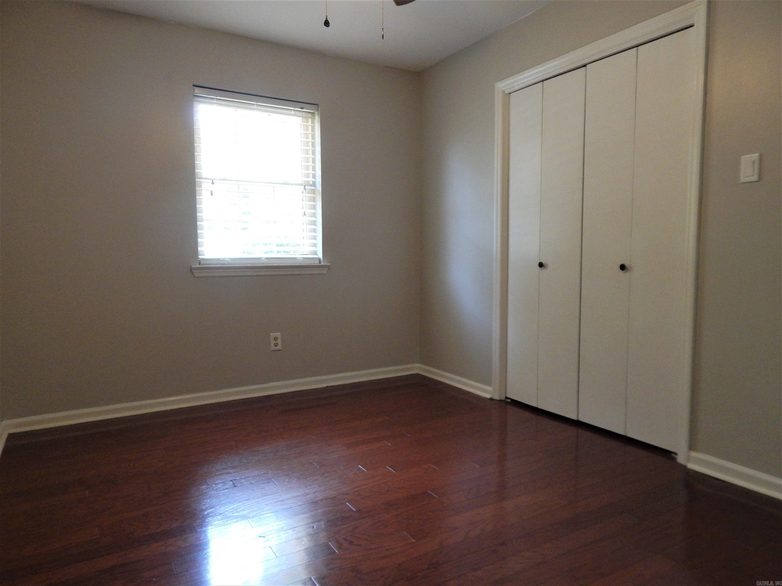 Springhill Manor West - Residential Lease