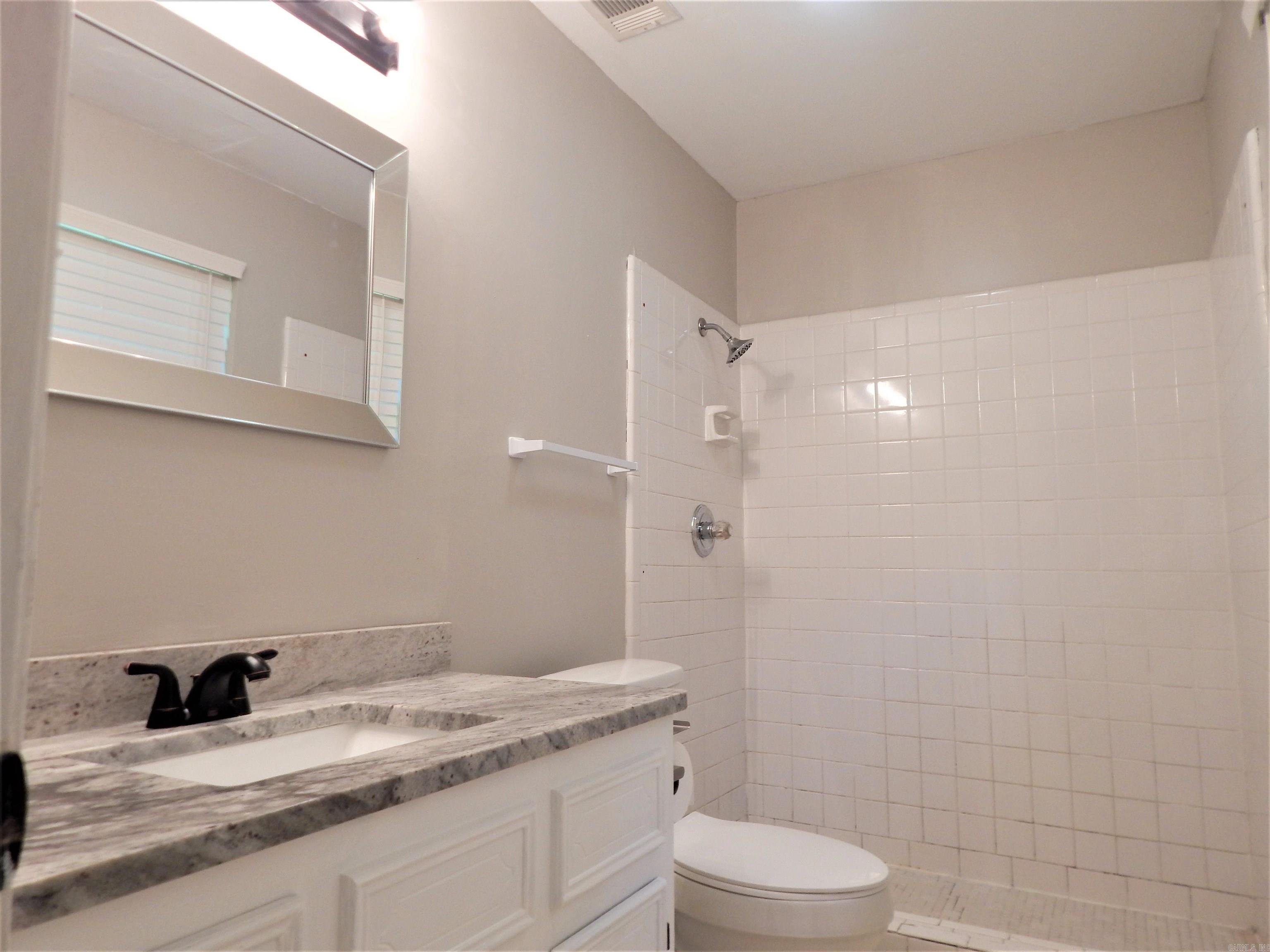 Springhill Manor West - Residential Lease