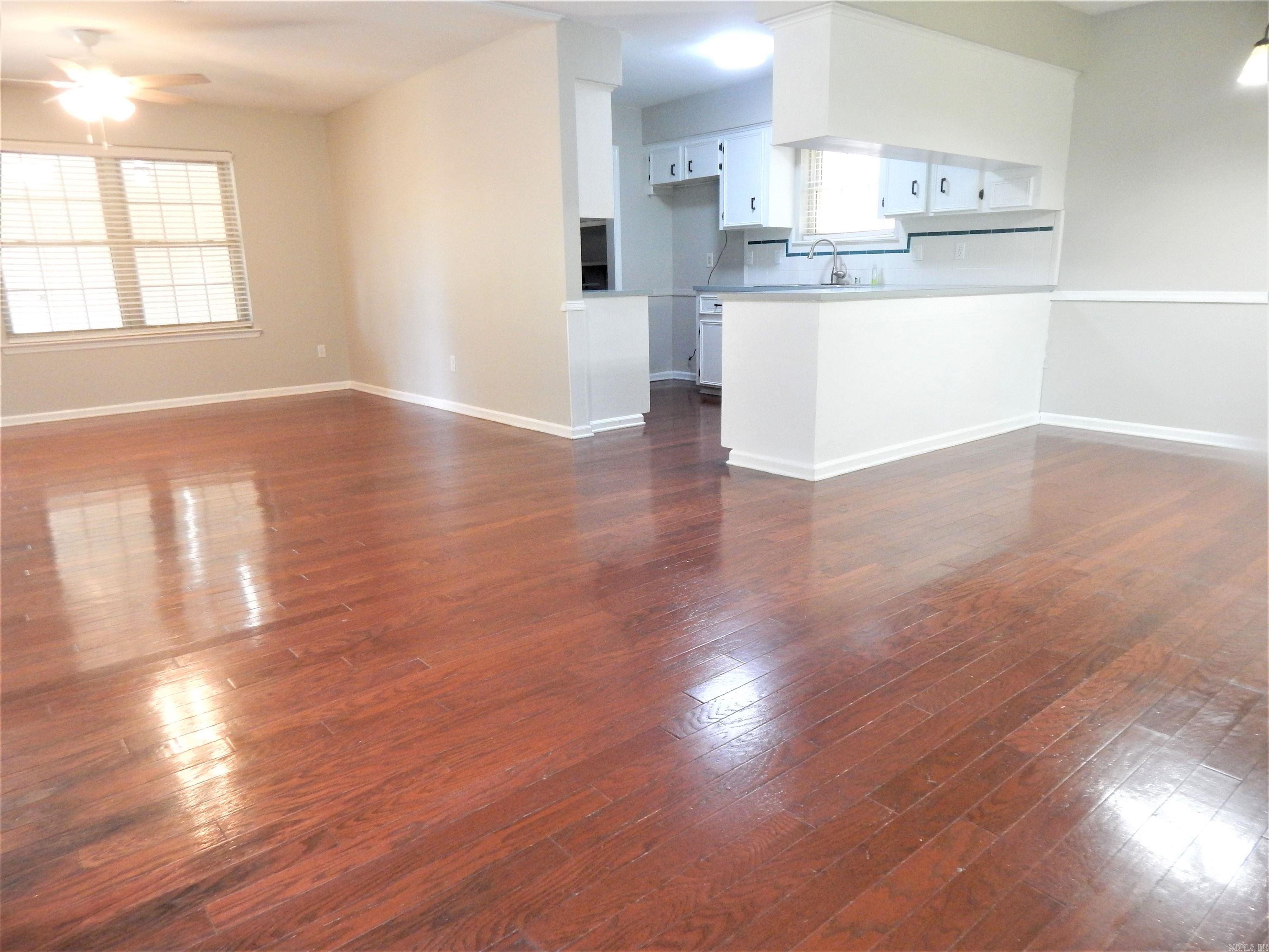 Springhill Manor West - Residential Lease