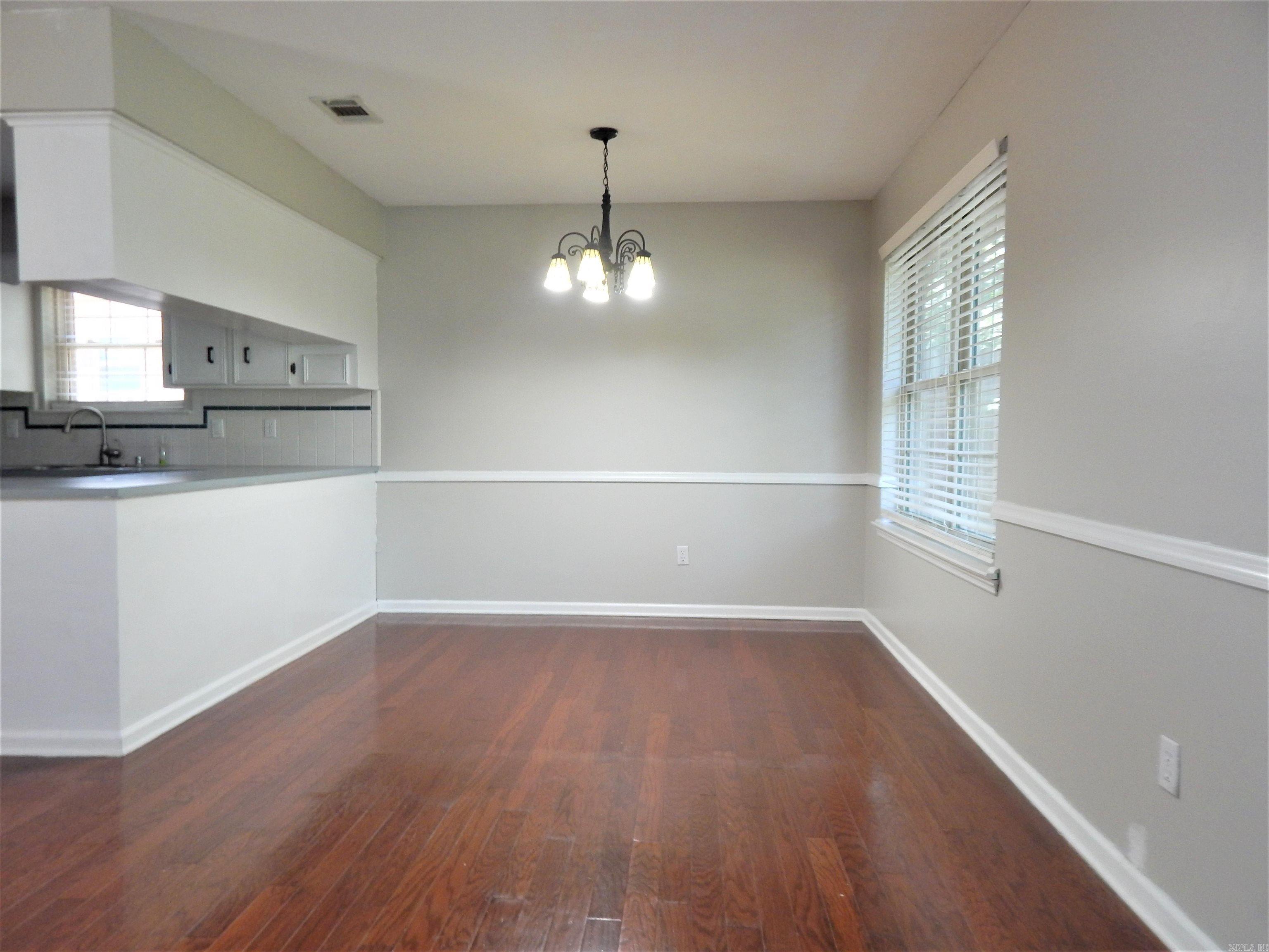 Springhill Manor West - Residential Lease