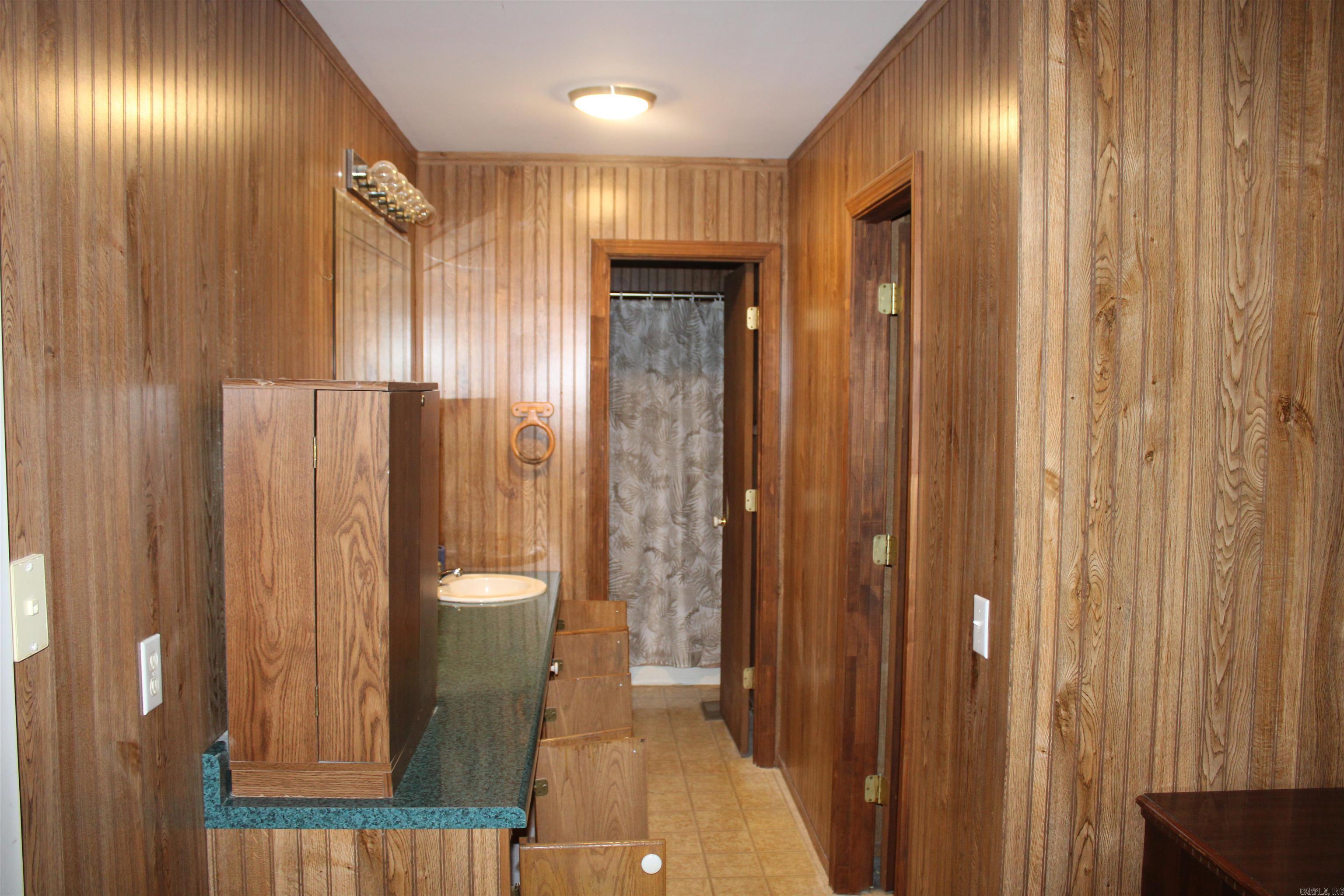 Higden Bay - Residential