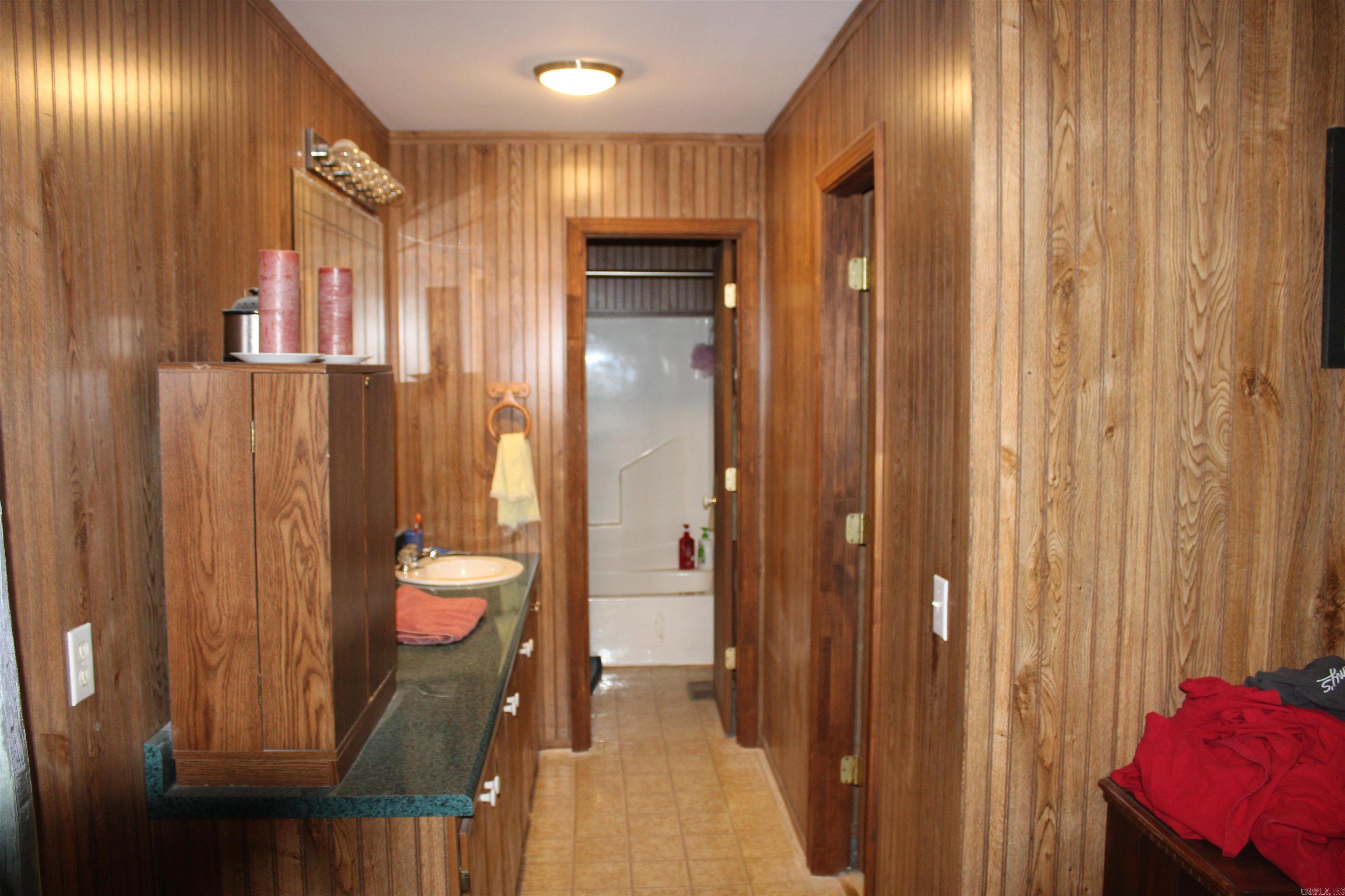 Higden Bay - Residential