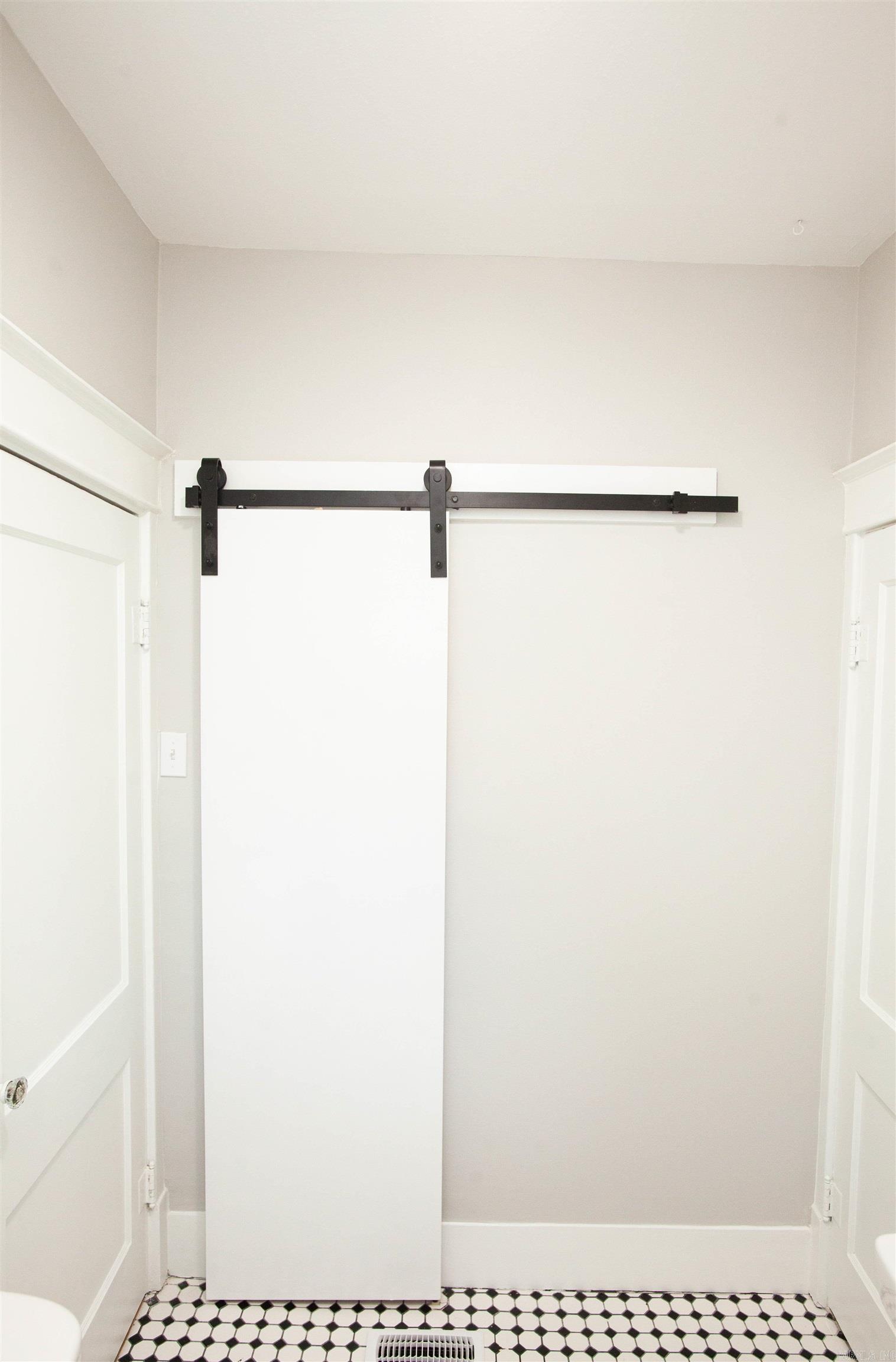 Elmhurst - Residential Lease