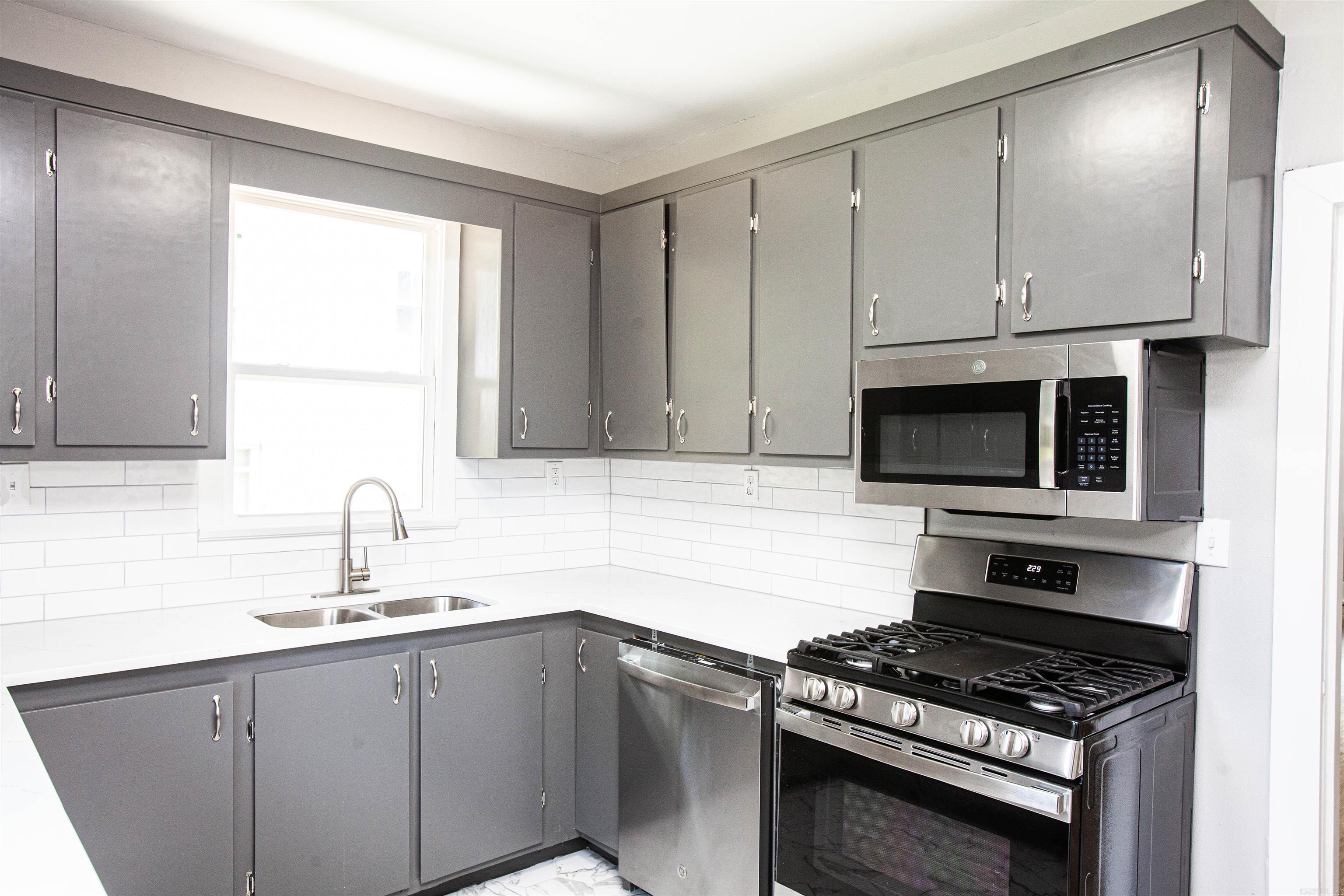 Elmhurst - Residential Lease