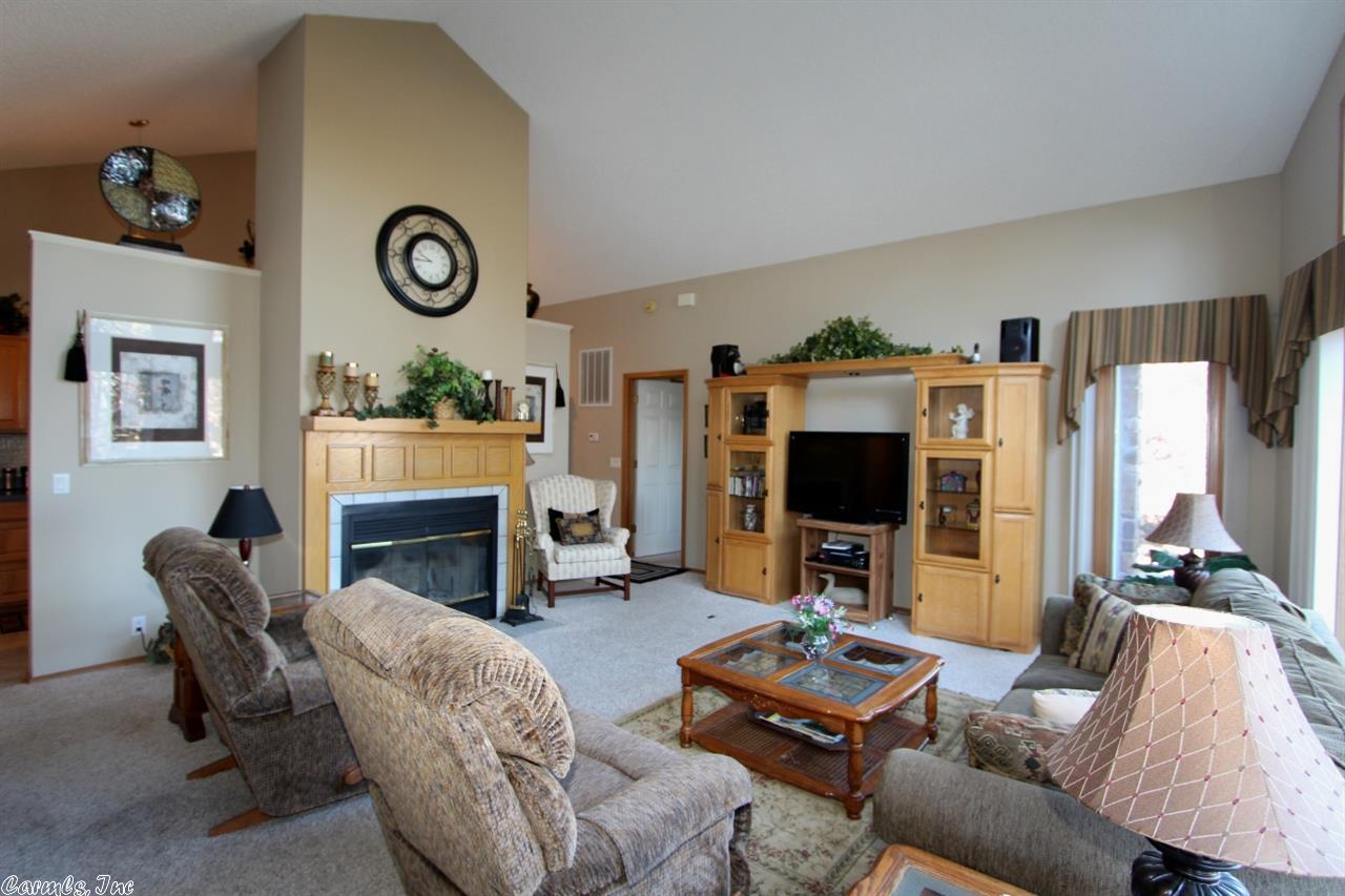 BALENCIAGA - Residential