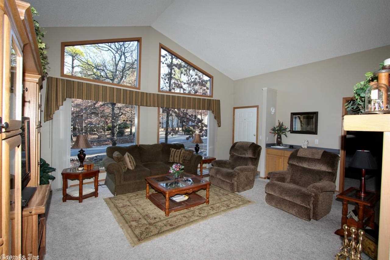 BALENCIAGA - Residential